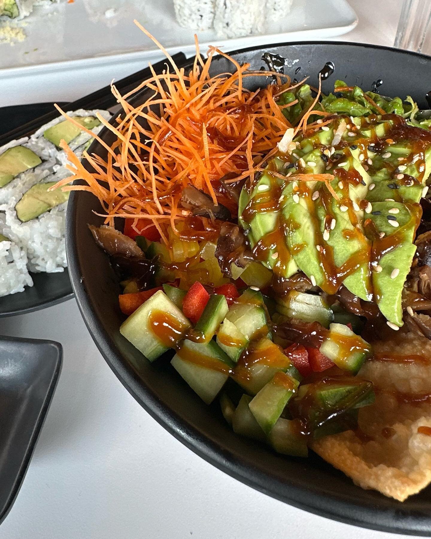 🐇 April Things:

🥑 Fuelled my busy brain with all the plant-based food like this pok&eacute; bowl🤤

🐶 Cuddles with my geriatric nephdog thanks to unexpected blizzard-induced sleepovers❄️ (all good though, Pat had Squirtle to keep him company😘)

