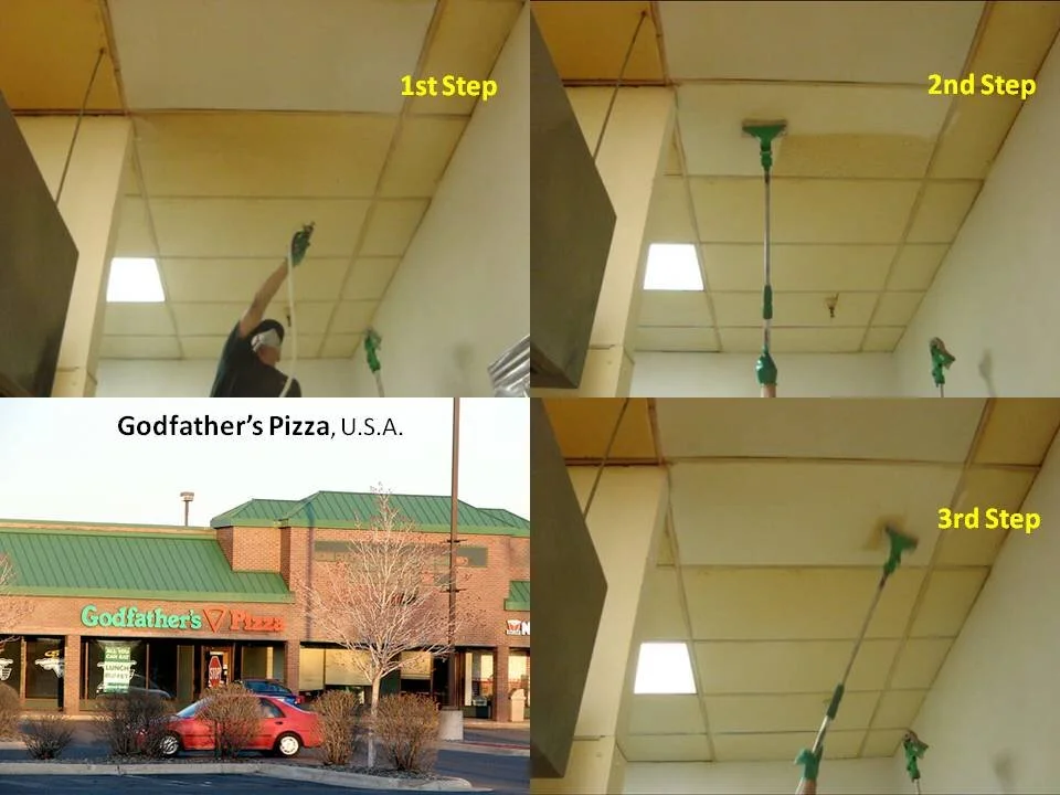 Godfather's Pizza_Restaurant_USA..JPG