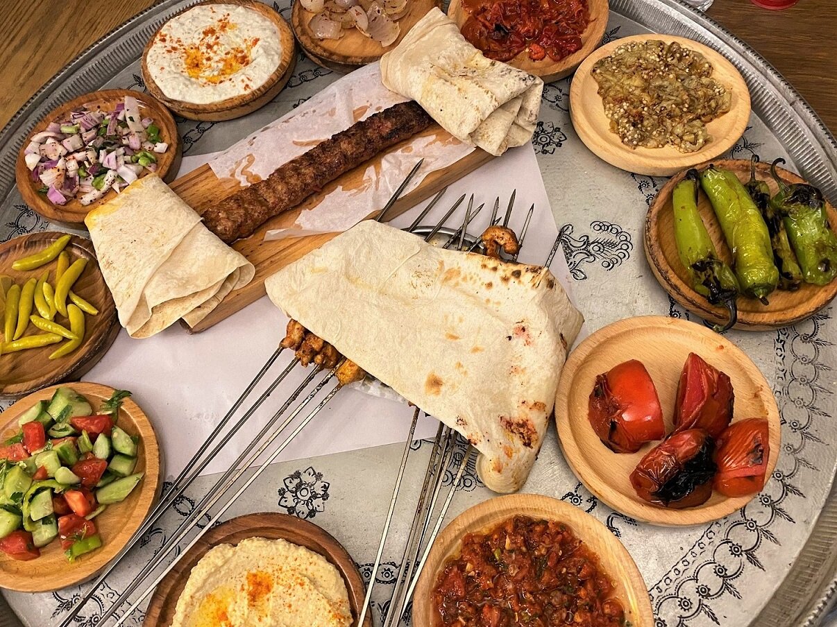 Dinner at Bilice Kebap in Istanbul - Turkey