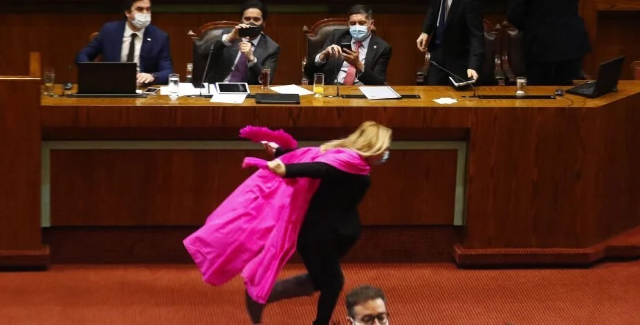 SE APRUEBA EN CÁMARA DE DIPUTADOS LA INICIATIVA POPULISTA DE RETIRAR EL 10% DE LAS AFP