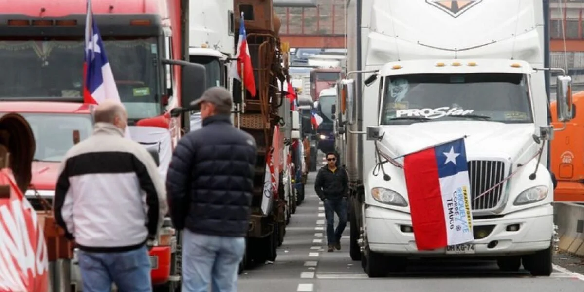 ¡EL PARO DE CAMIONEROS VA!