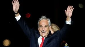 Piñera busca liderar el cambio ilegítimo de la Constitución