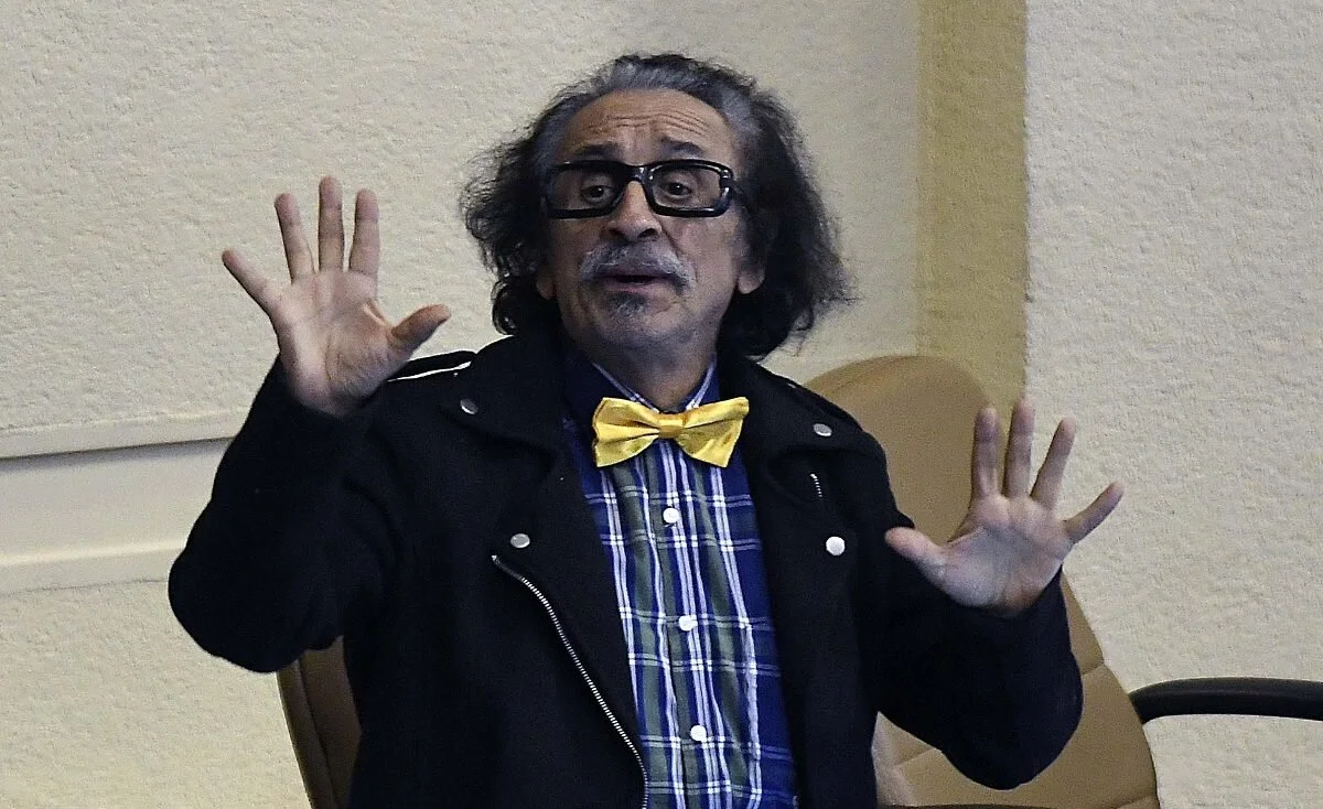 Comisión de Ética aprobó sanción a Florcita Motuda por fotos íntimas en WhatsApp