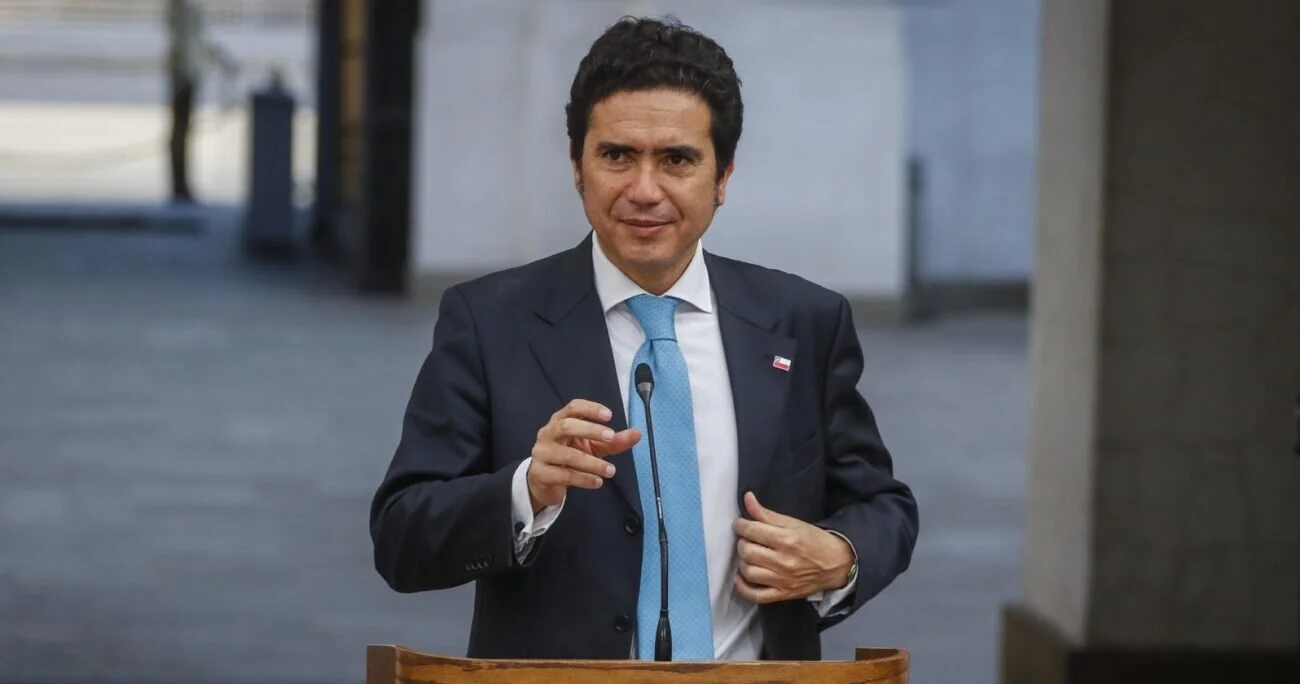 Briones: Evópoli no me presionó para renunciar