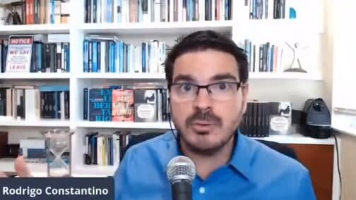 El periodista brasileño Rodrigo Constantino asegura que cubanos comunistas habrían envenenado a Bolsonaro.