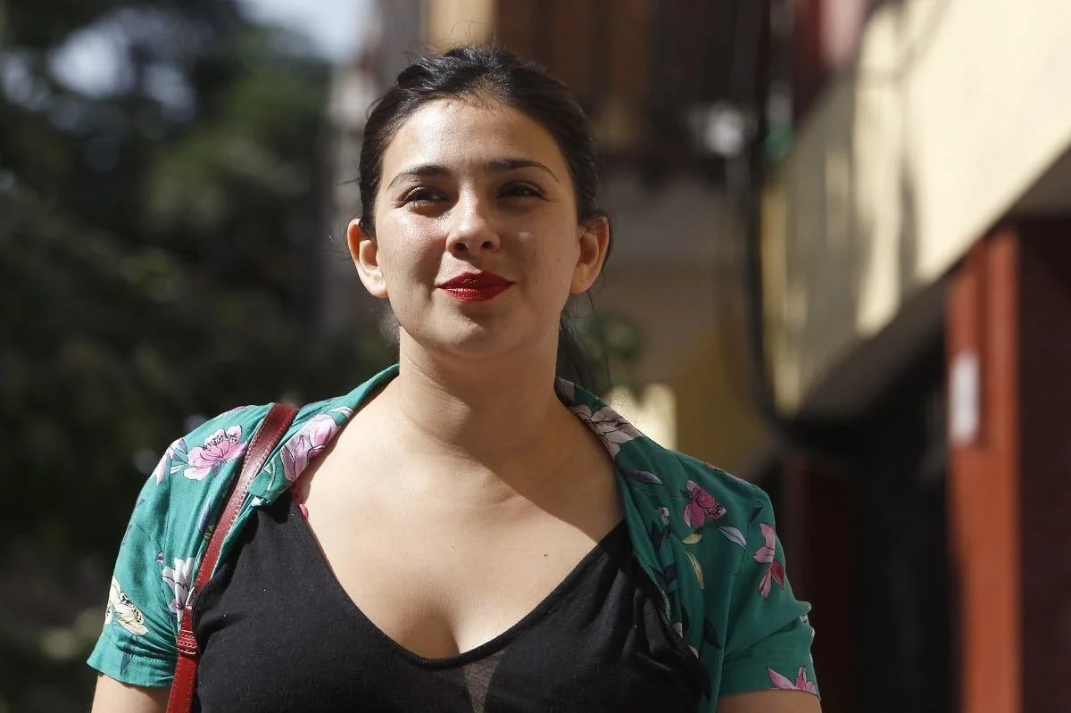 Karol Cariola toma el poder del comando del "apruebo" sin apoyo del Partido Comunista y genera discordia en el gobierno