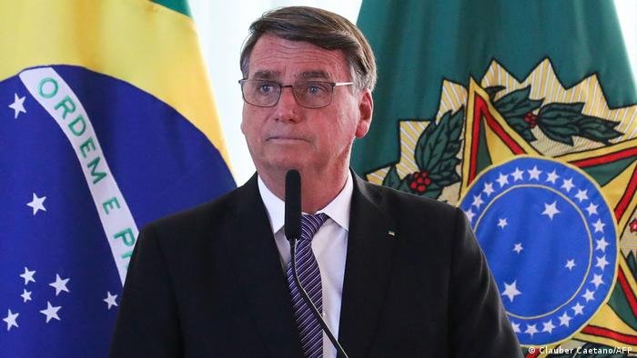 Basadísimo: Presidente Bolsonaro reitera vinculación de Gabriel Boric con la insurgencia de ultraizquierda que quemó el metro en 2019