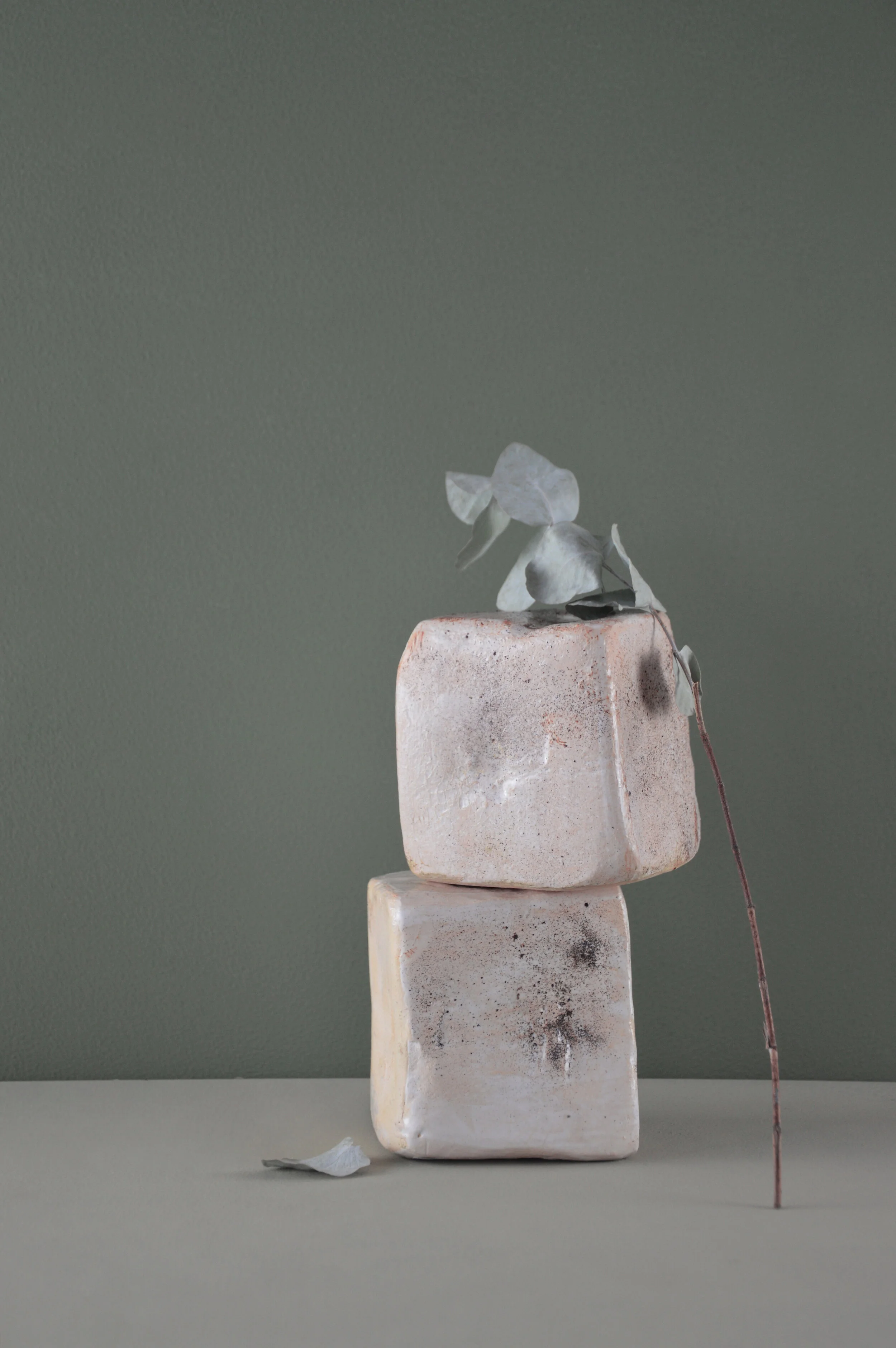 57FA8BDF-CF52-4AE9-9B52-0FB379C7E65C