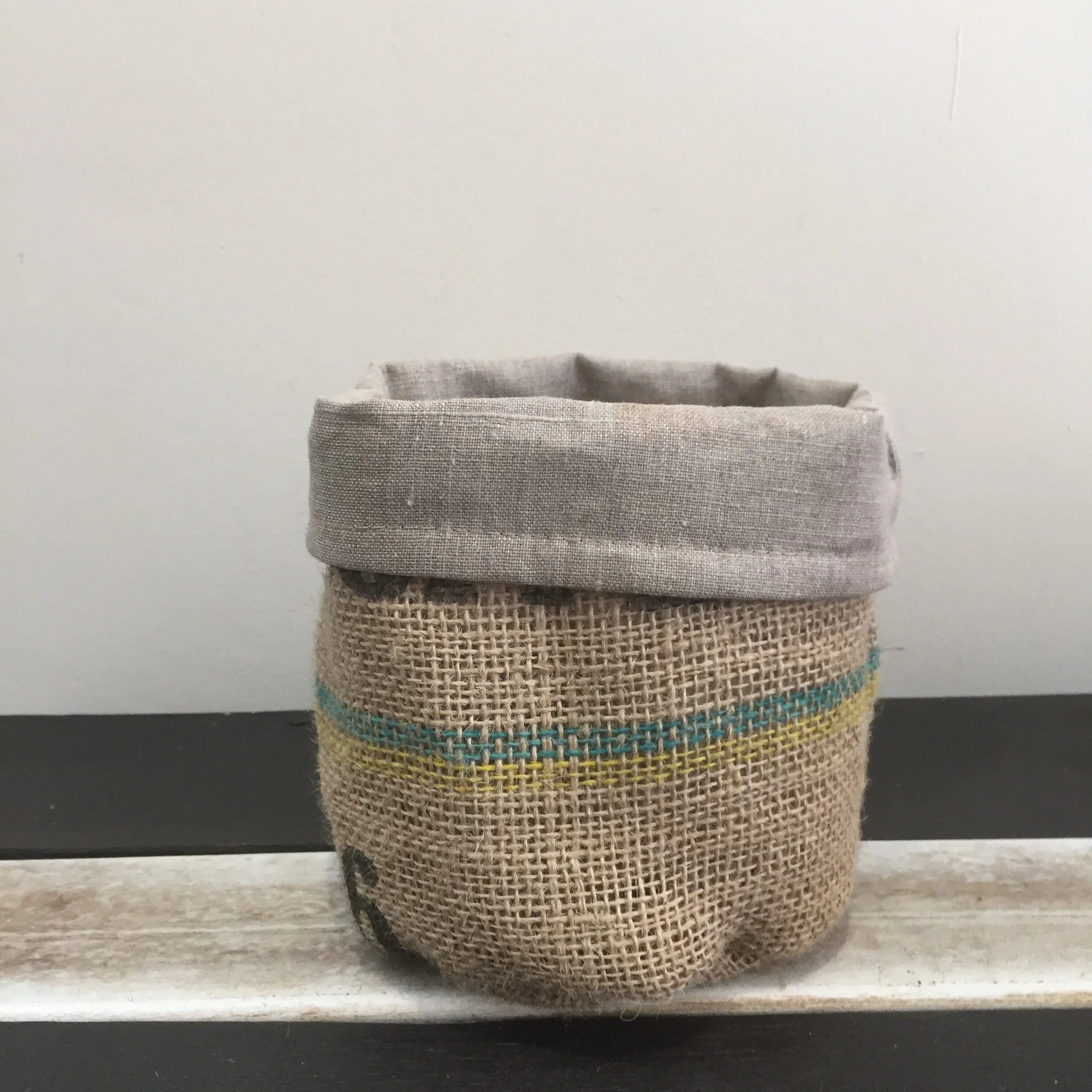 37ADF735-91F0-46EE-A85D-2D1C2AC4E79B