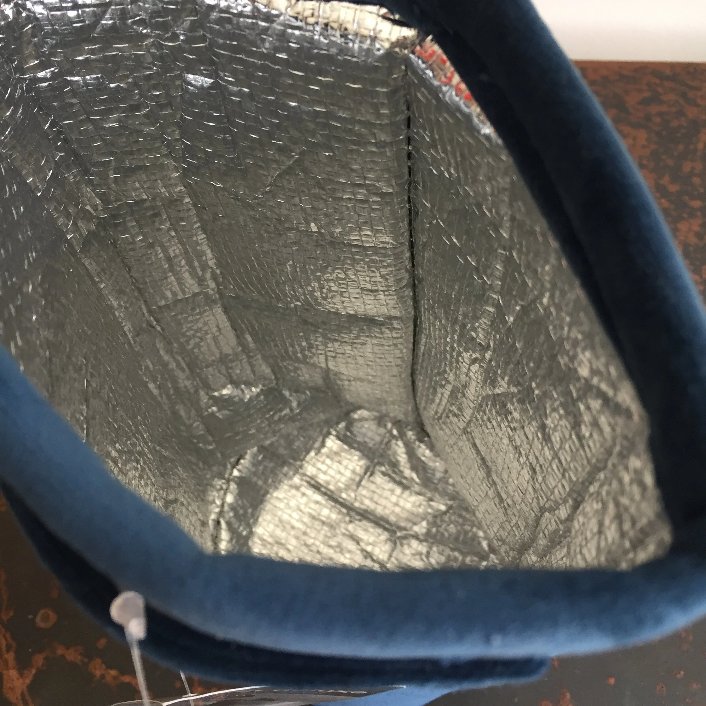 C7AB23AC-6D64-4AD8-B94B-F477A6C784F2