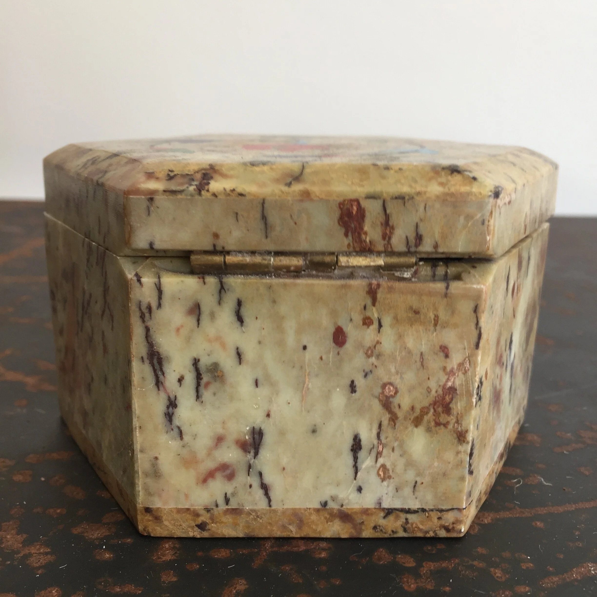 807B35B1-8654-446F-9CDD-EACF49AB5D08