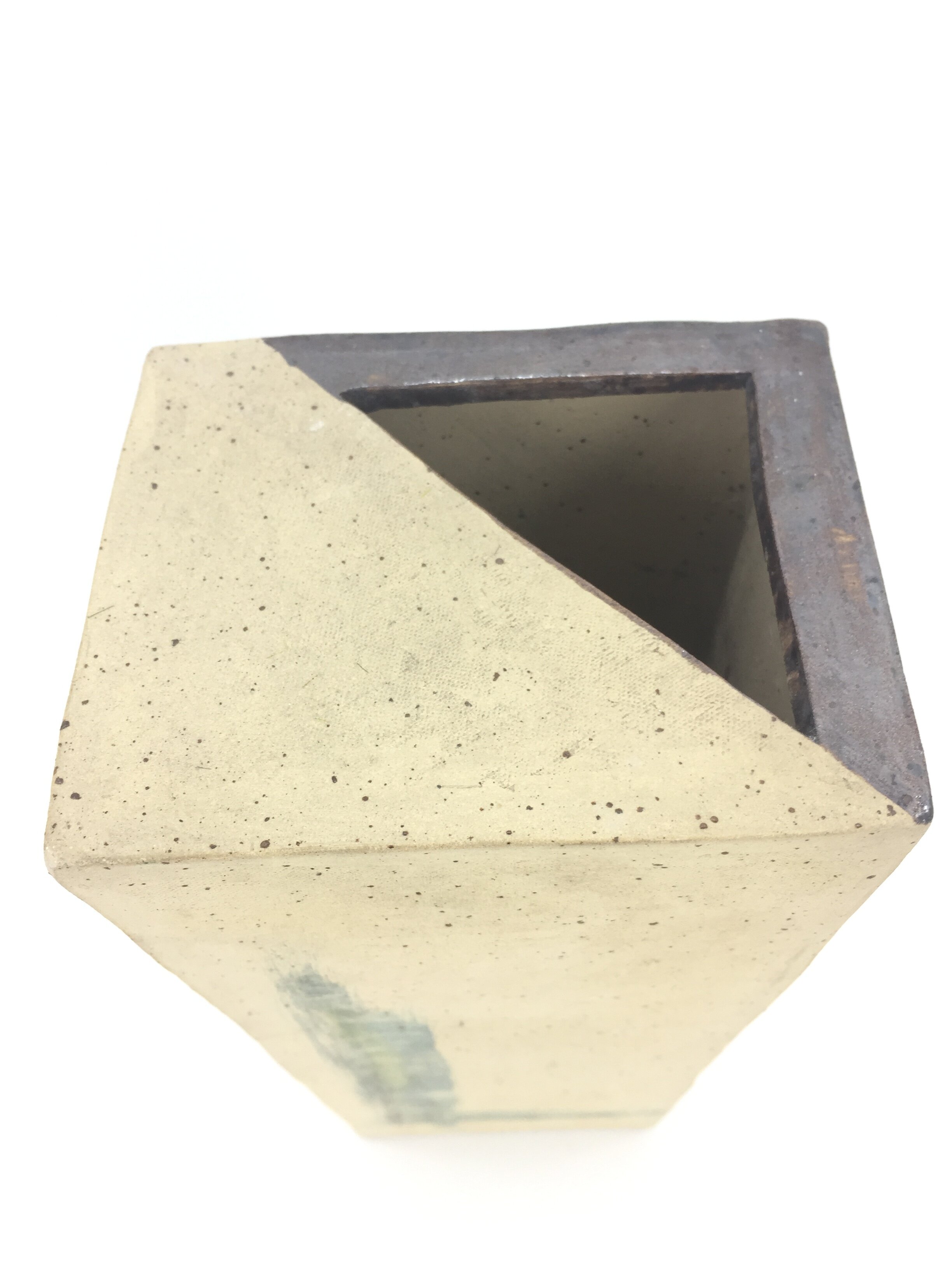 0B2DA853-AF2E-486A-B799-4FABDF44B7A2