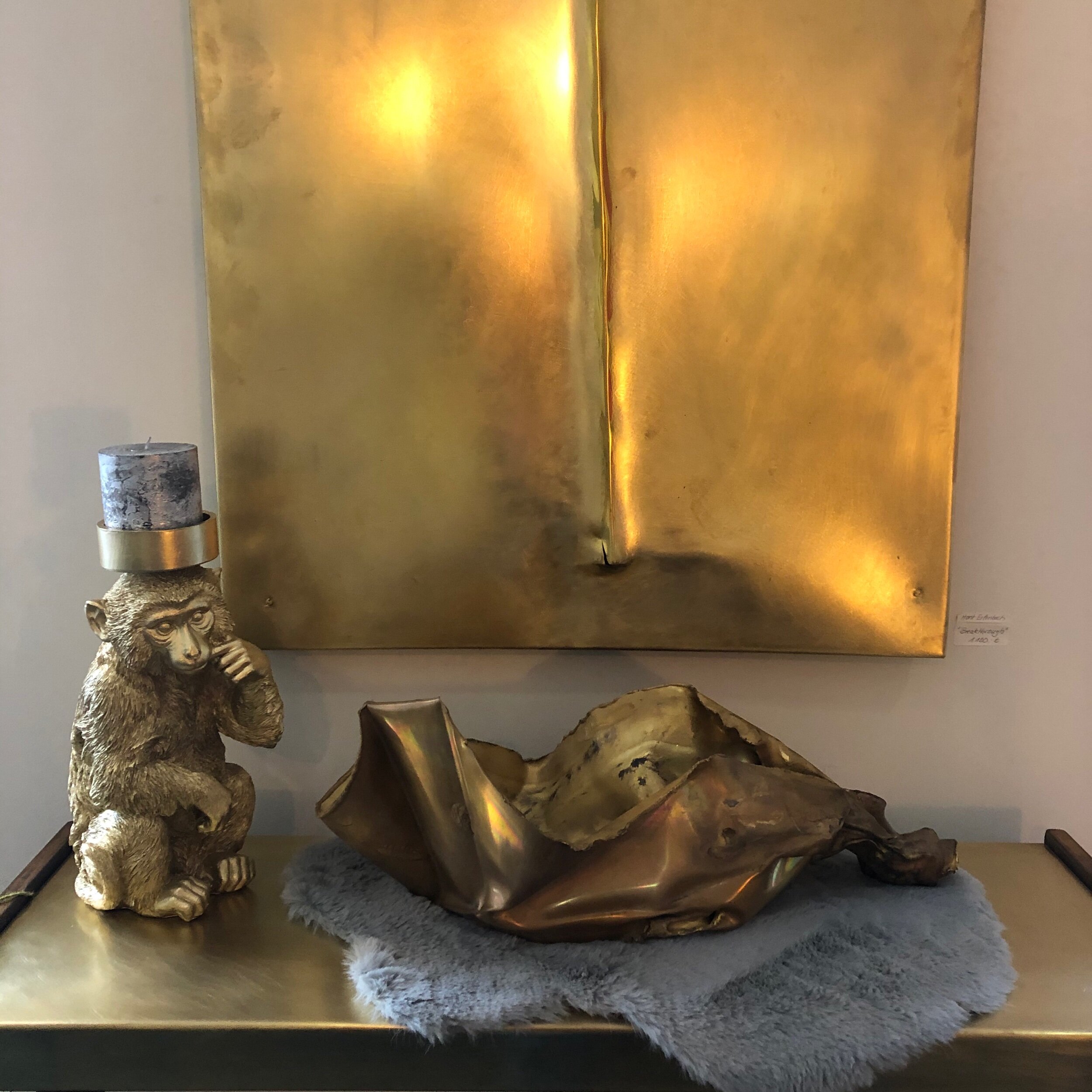 C8A1A319-1C77-4C78-B803-C084707BFEBE