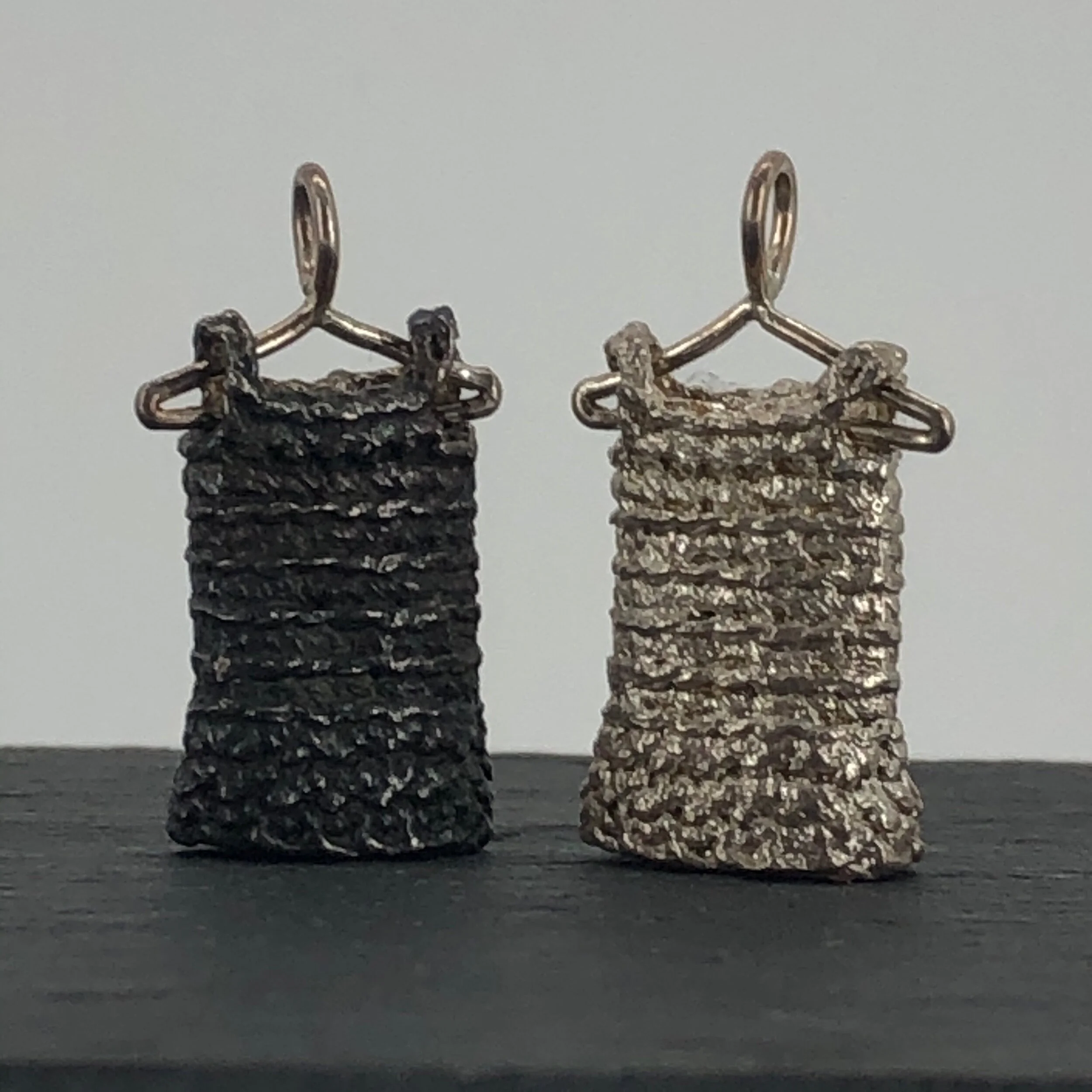 949A7EAB-30B8-4541-8B6B-1657B5C69419