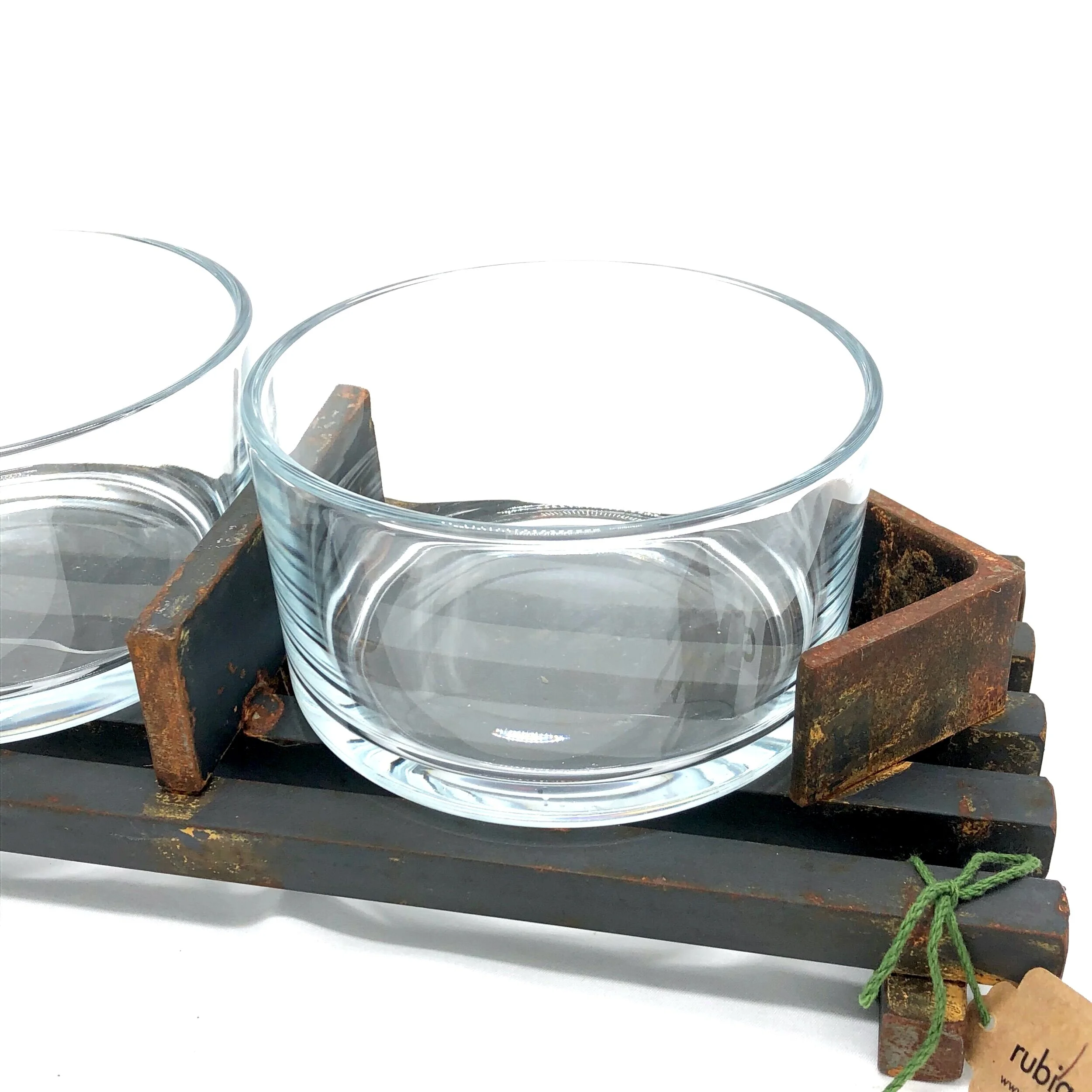 F39934FF-2949-4081-9508-09952548DB0D