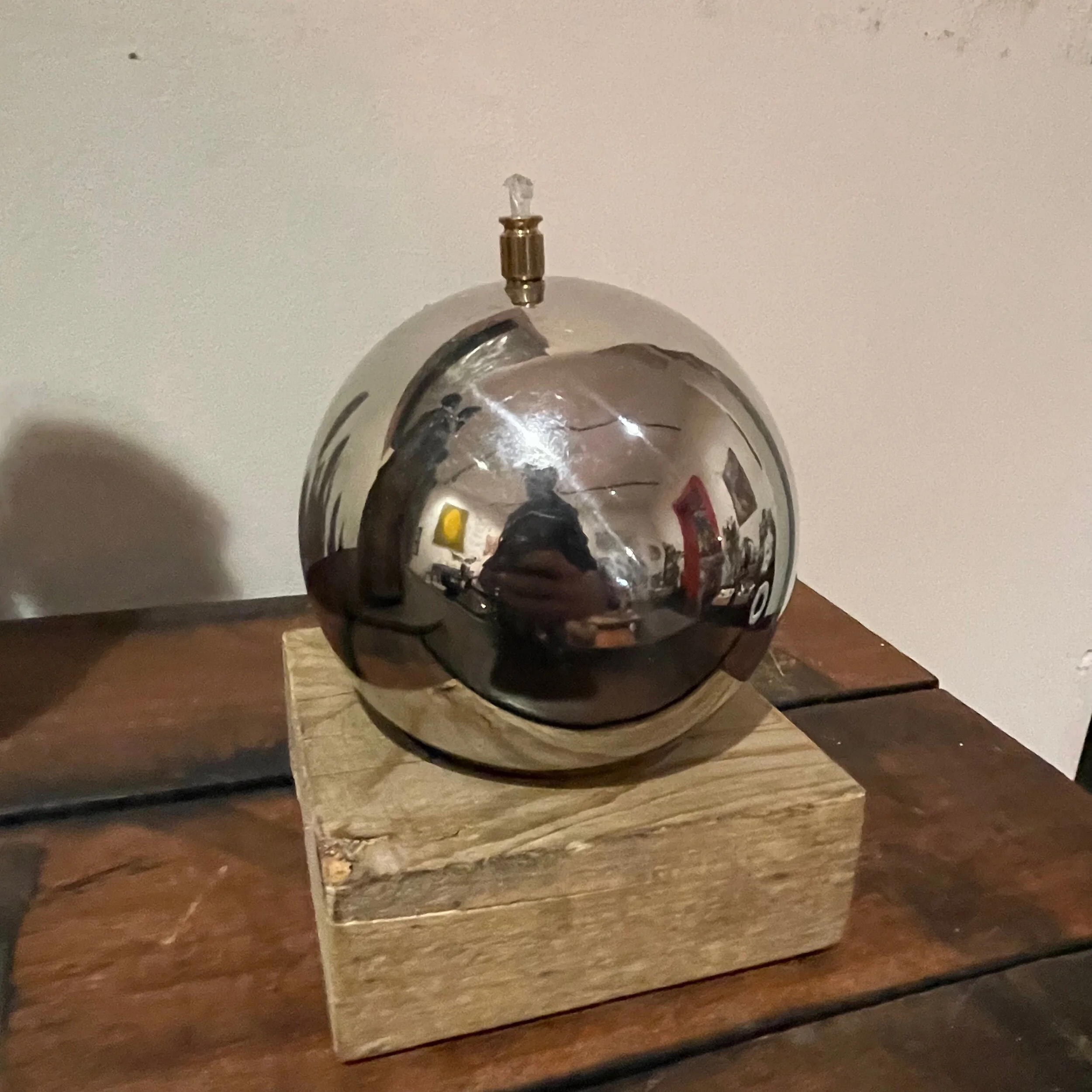 320CED64-0D0E-44FC-992B-75379EF6D532