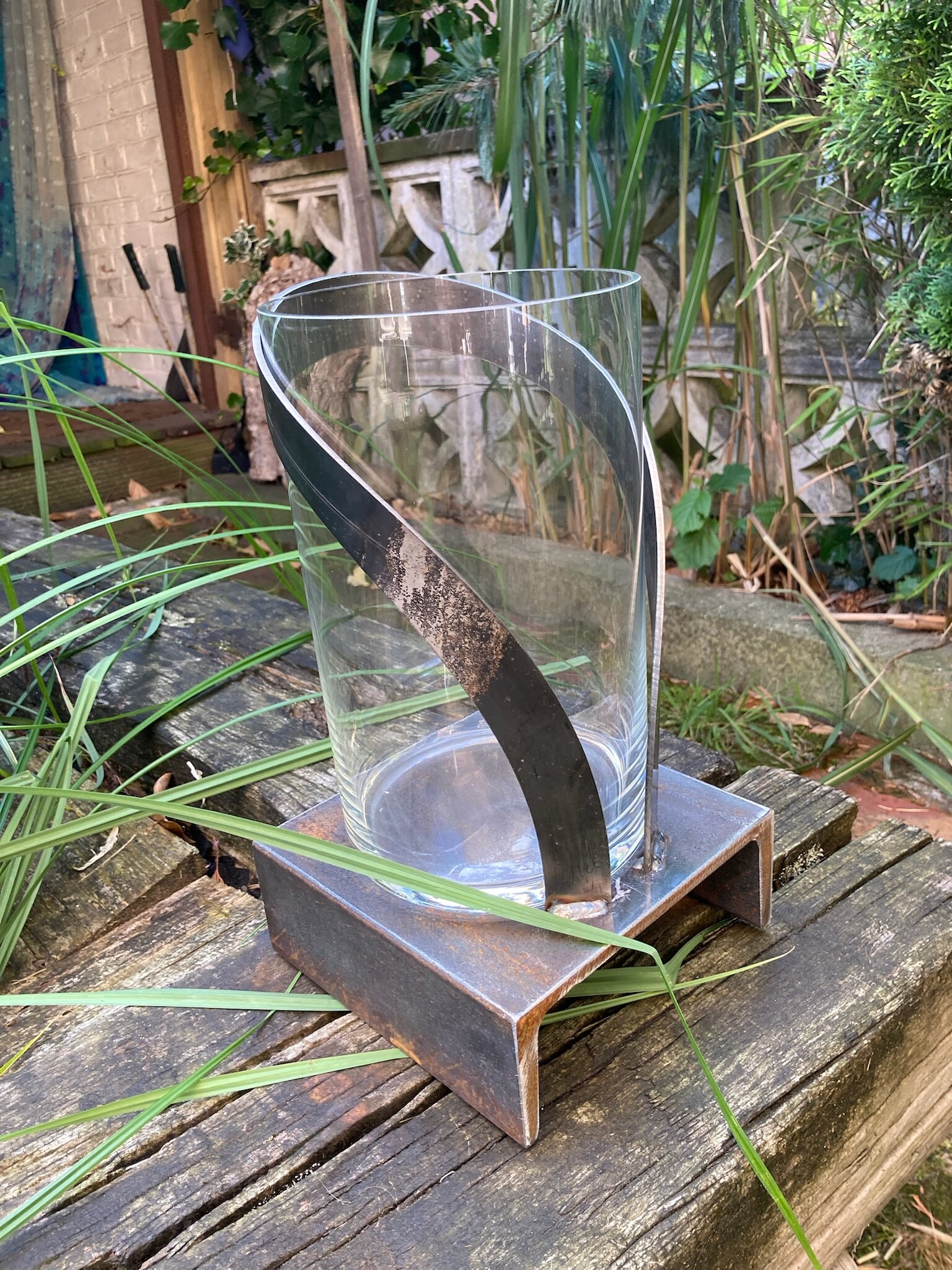 2F539B9A-F325-4B12-812E-D949507C3F37