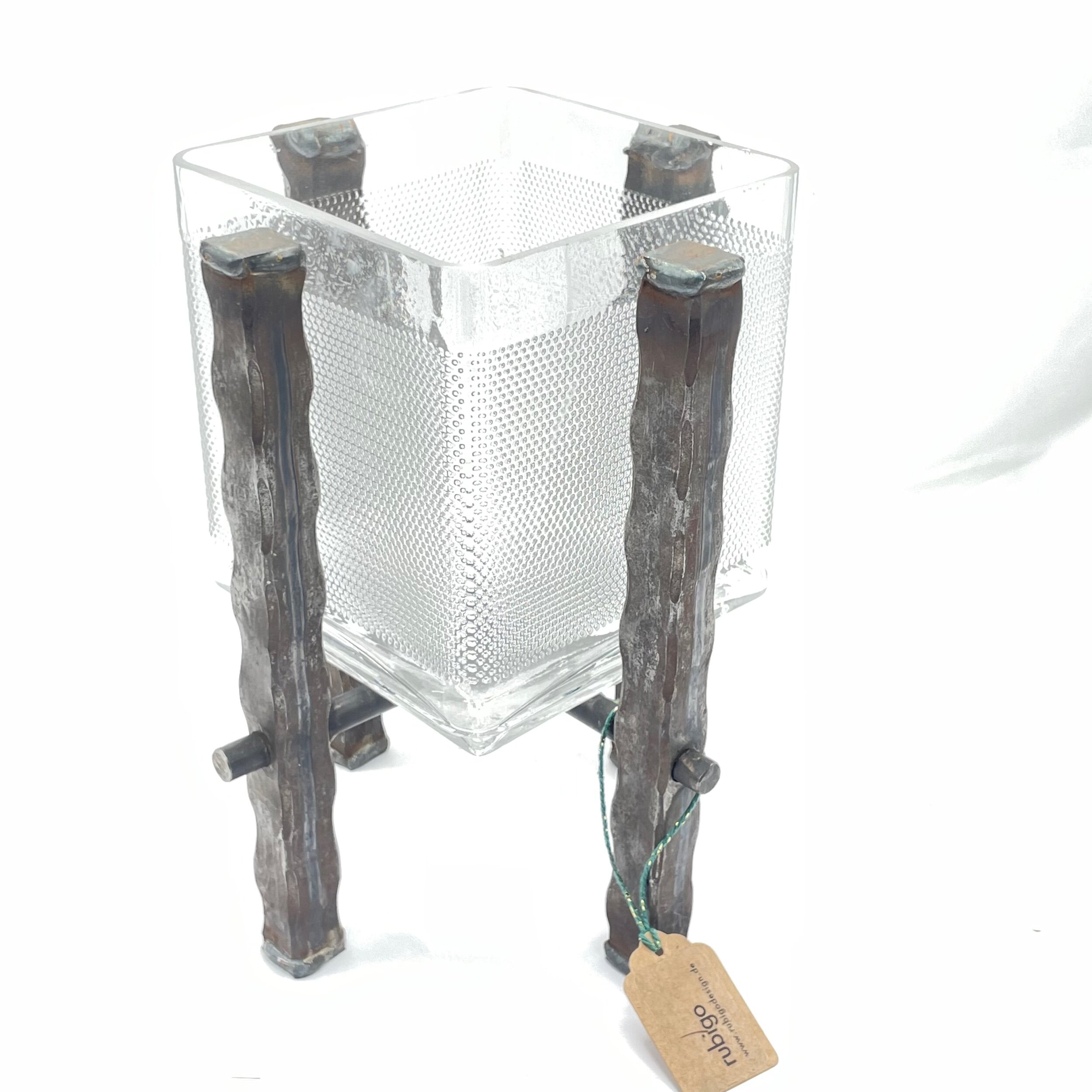 EF38CDEC-E7BF-4446-8E69-C893A11A4BF1