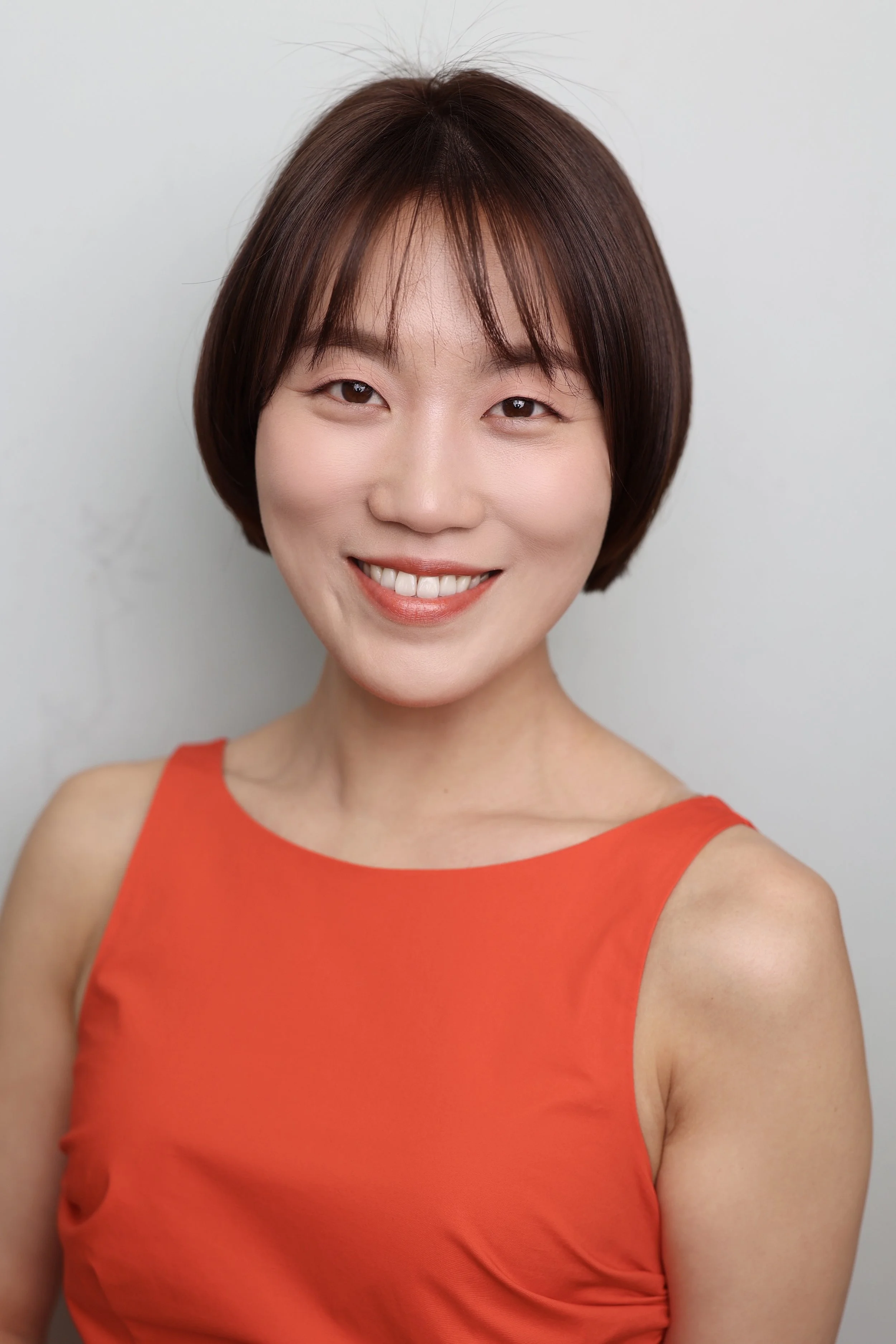 EJL_Headshots_New_3A.jpg
