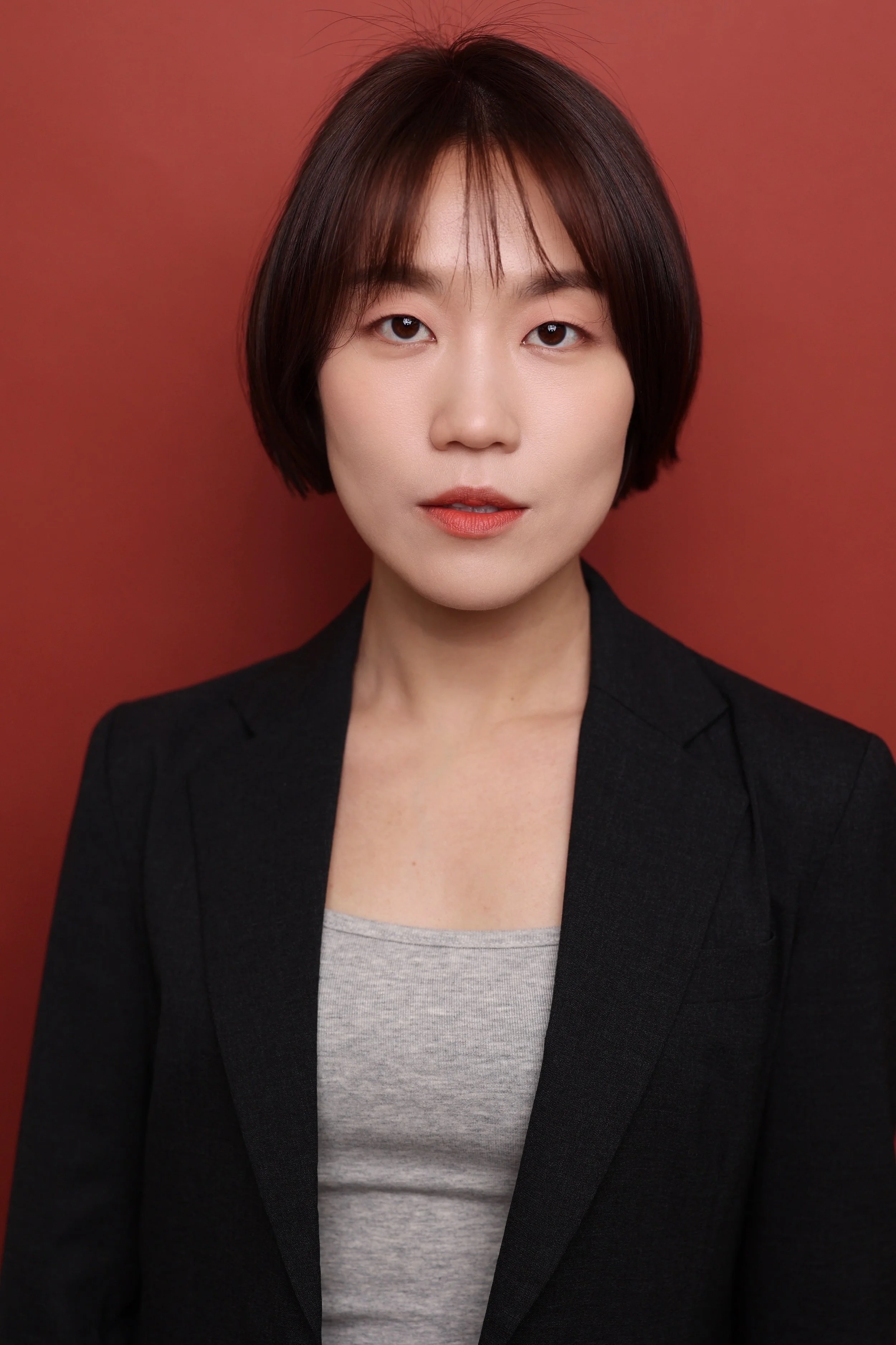 EJL_Headshots_New_4.JPG