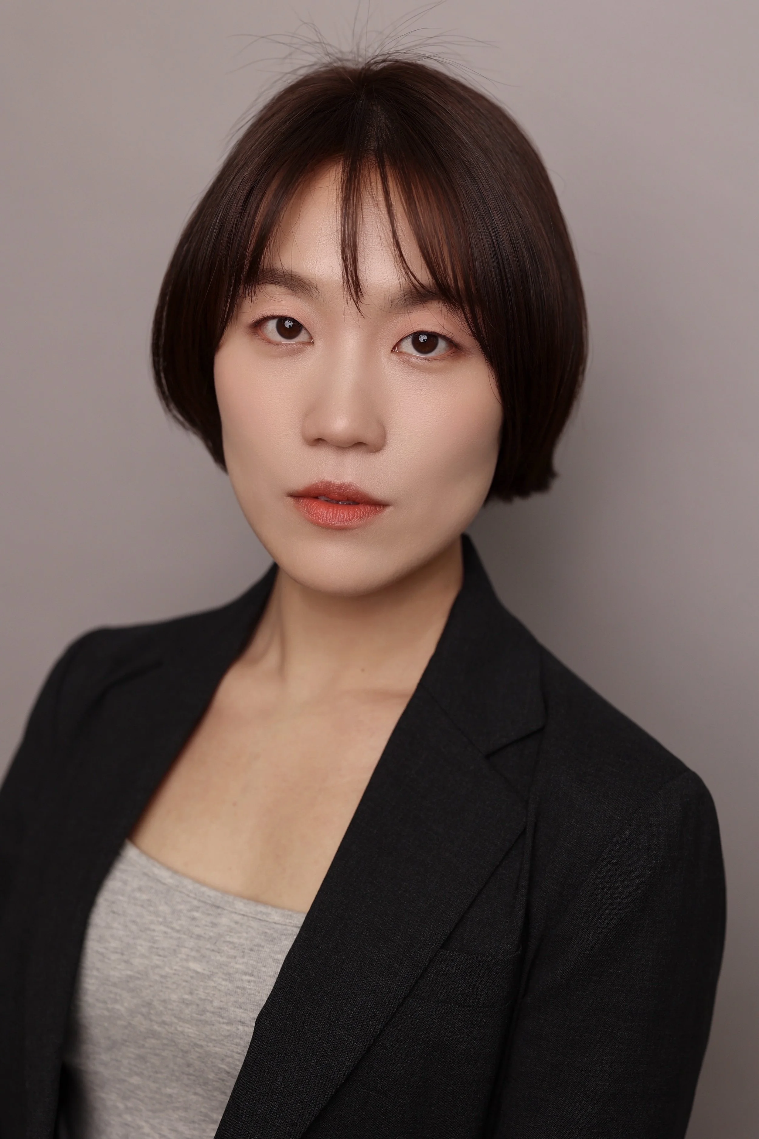 EJL_Headshots_New_2A.jpg
