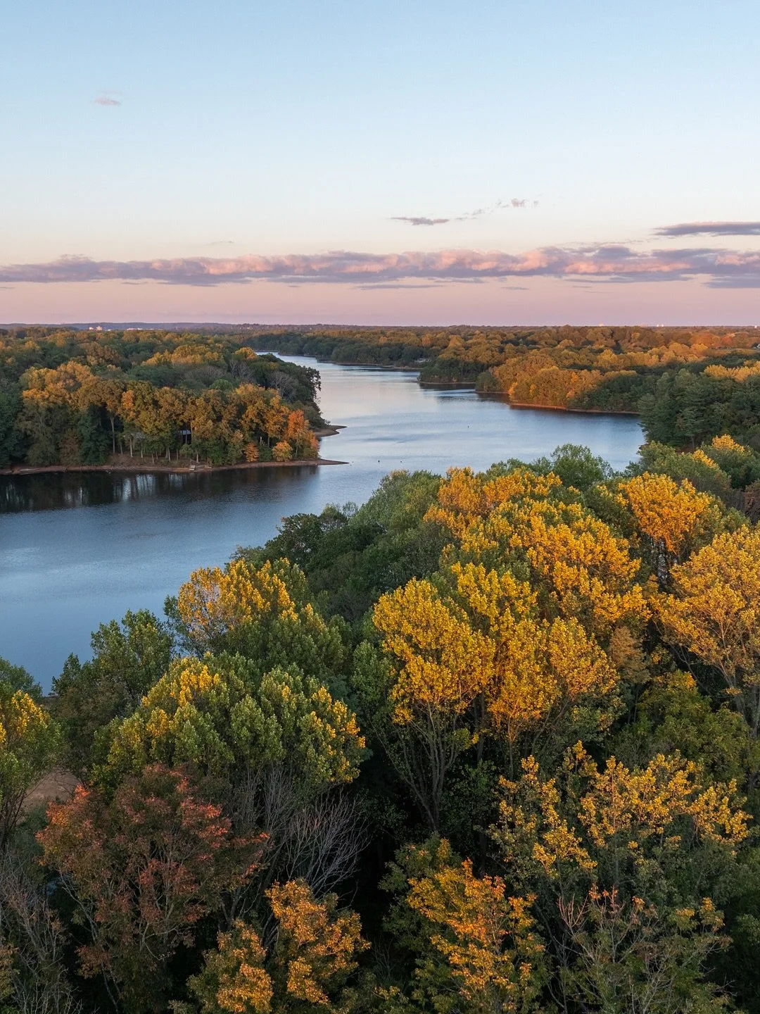 &ldquo; it is only the farmer who faithfully plants seeds in the spring who reaps a harvest in the autumn&rdquo; 🍂 

Deep&hellip;.

📍 Dorbrook Park, Colts Neck