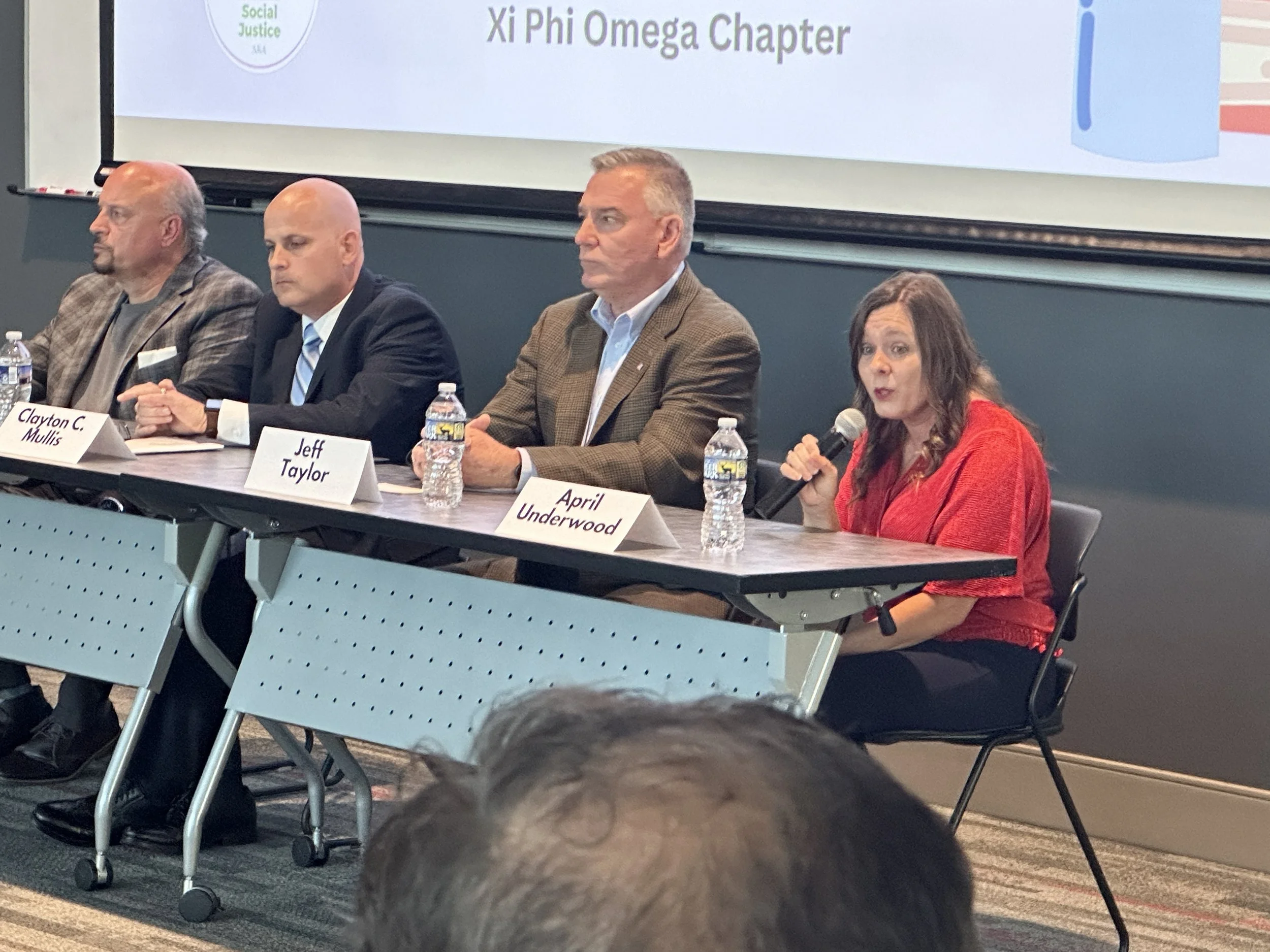 Candidate April Underwood