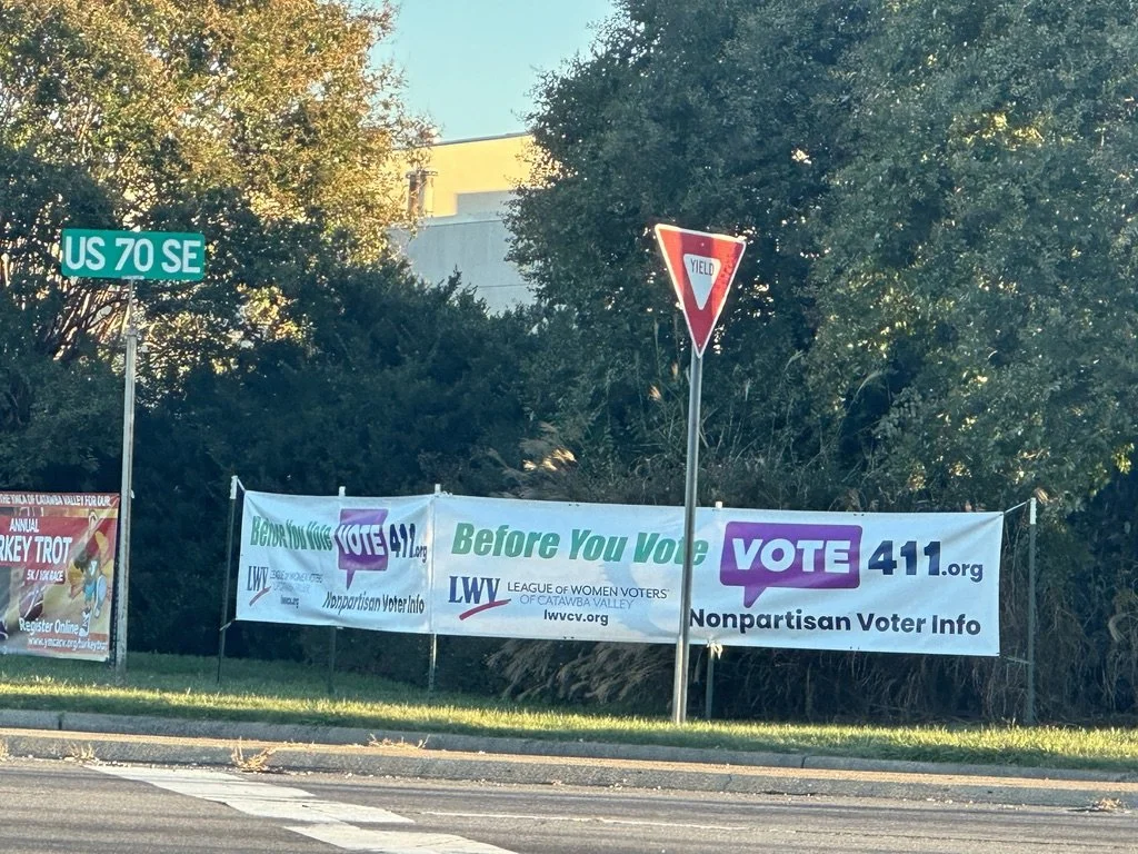Crowne Plaza front yard; LR Blvd. &amp; US 70