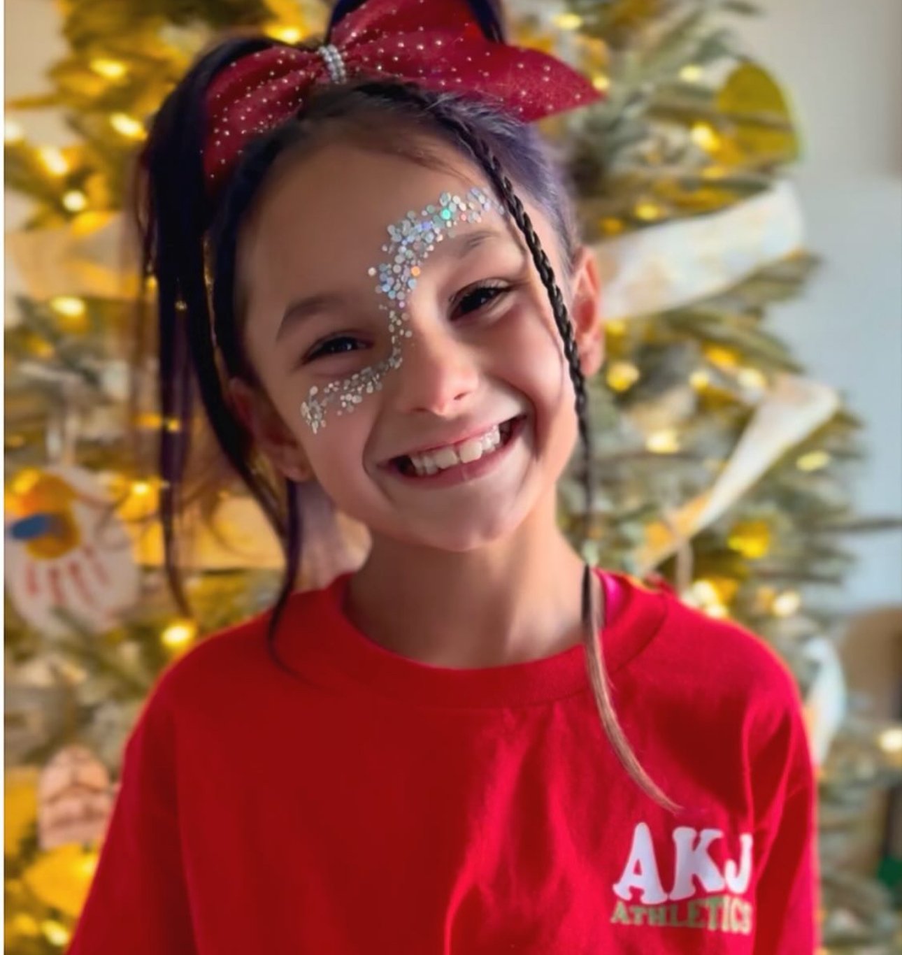 The Heart of a Cheerleader: Liv’s Journey with LQTS2 