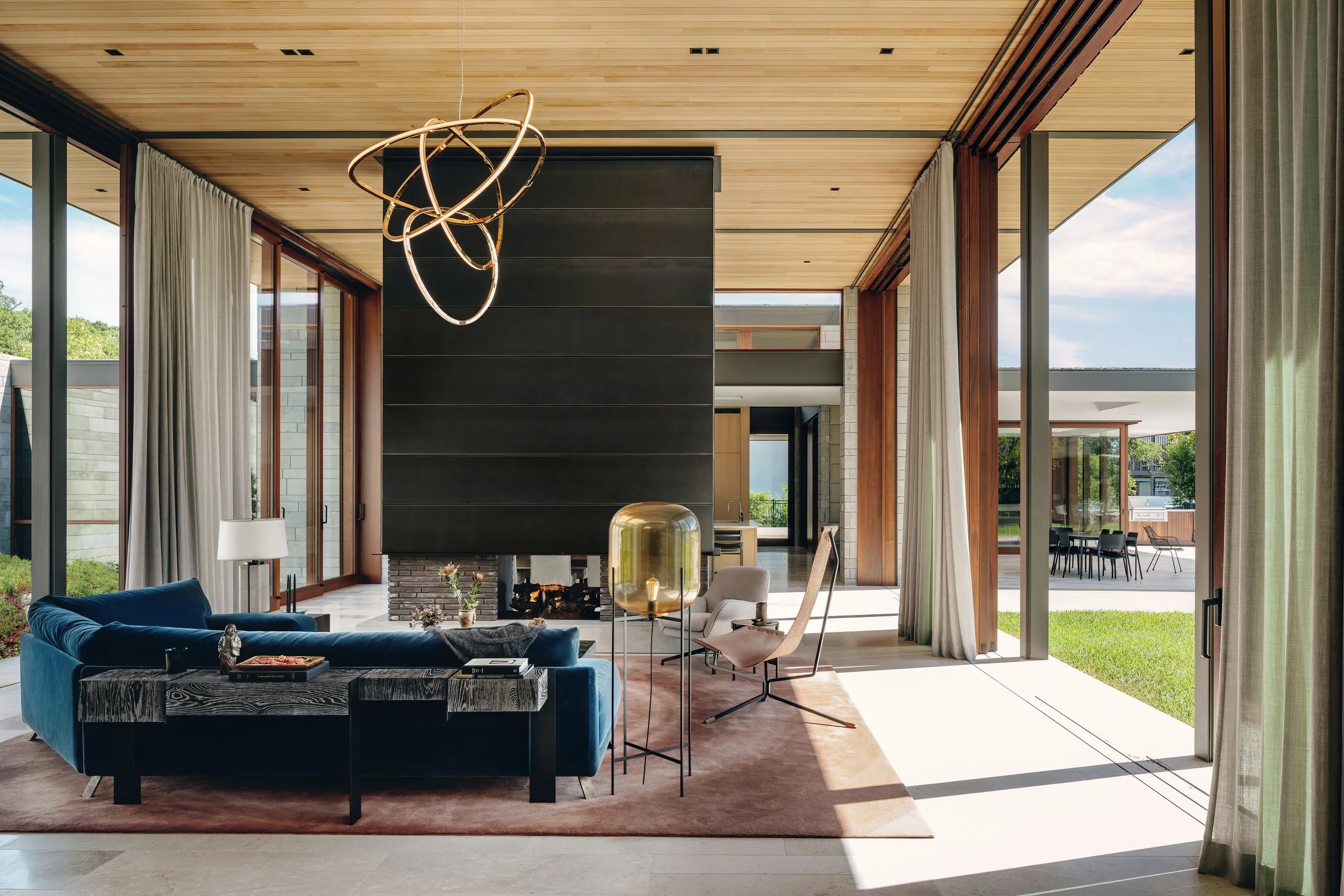 Water's Edge Living2.jpg