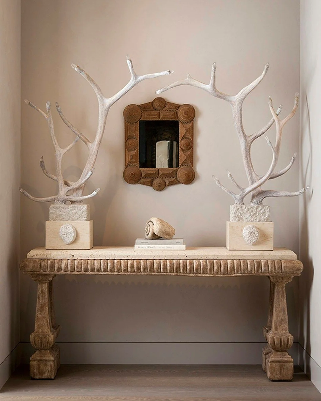 The art was the spokesperson. We just built the room that agreed with it. Sourced through a long friendship with the Haas family, it's the kind of piece you build a room around, not the other way around.

Architecture: @miroriveraarch
Builder: @jpinn