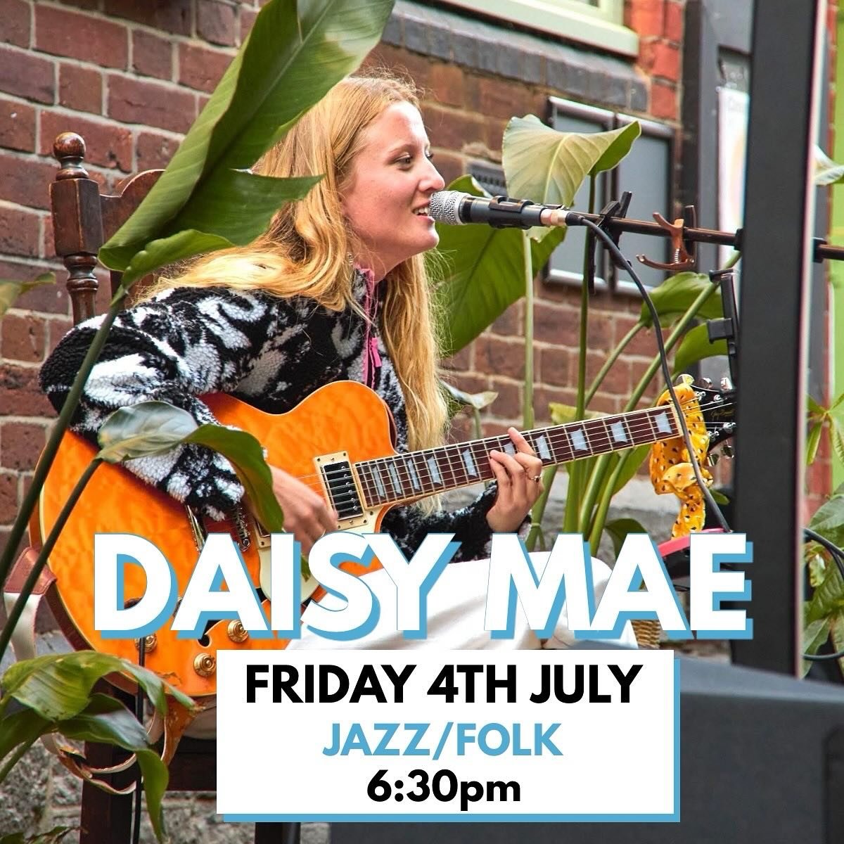 🌞🎶FRIDAY EVENING🎶🌞
The perfect way to round off a beautiful week of sunshine, we can’t wait to welcome back Daisy Mae to kick off the weekend here at Pier One 🌊
Daisy Mae is a singer/songwriter from Devon. Her original music is a rhythmi