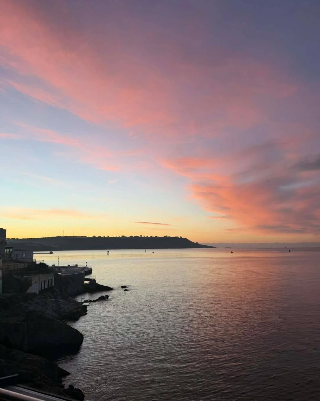 Look at this view this morning 🌅✨ 

Start your morning with coffee and breakfast, and an unbeatable, unforgettable view.