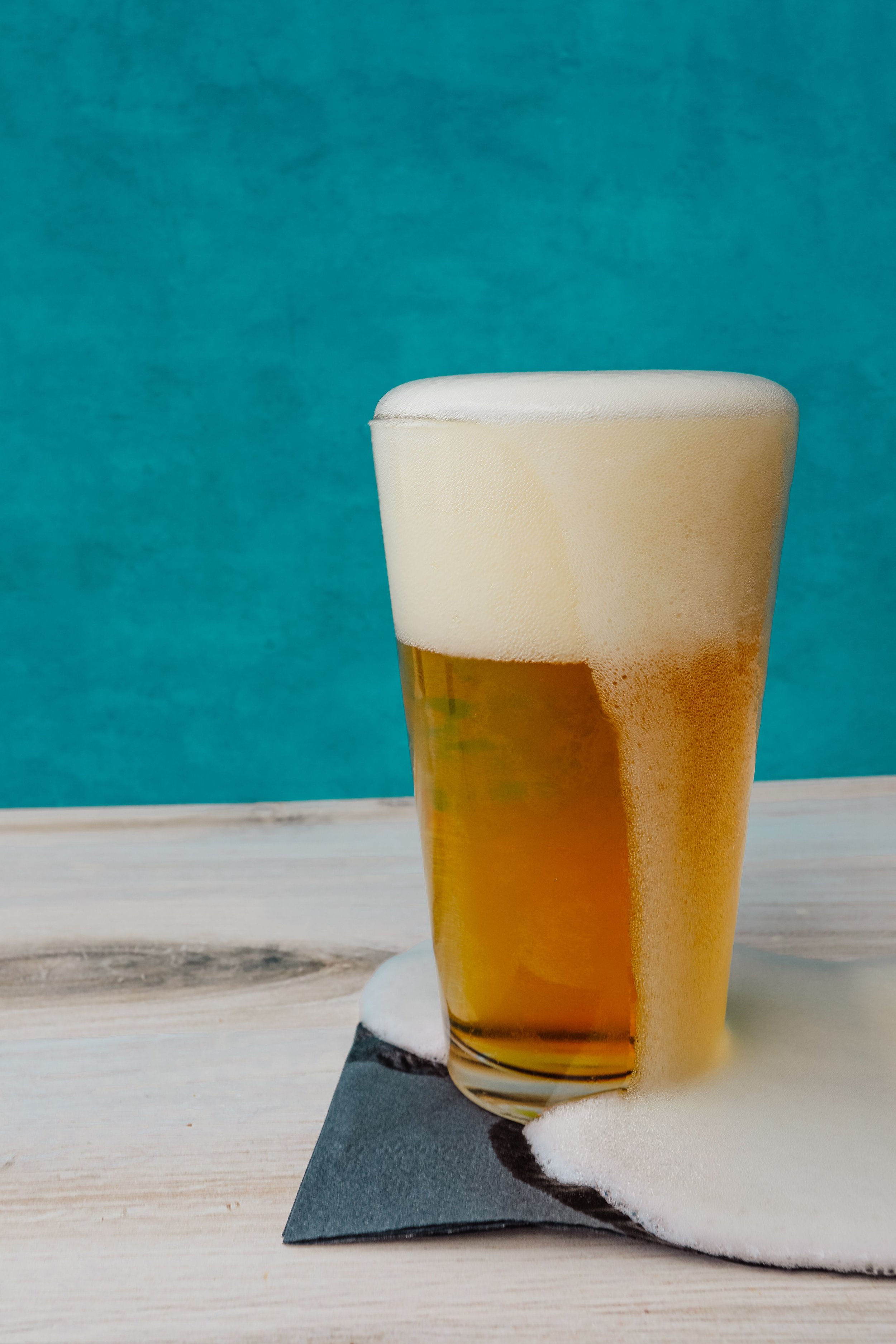 Beer (foam).jpeg