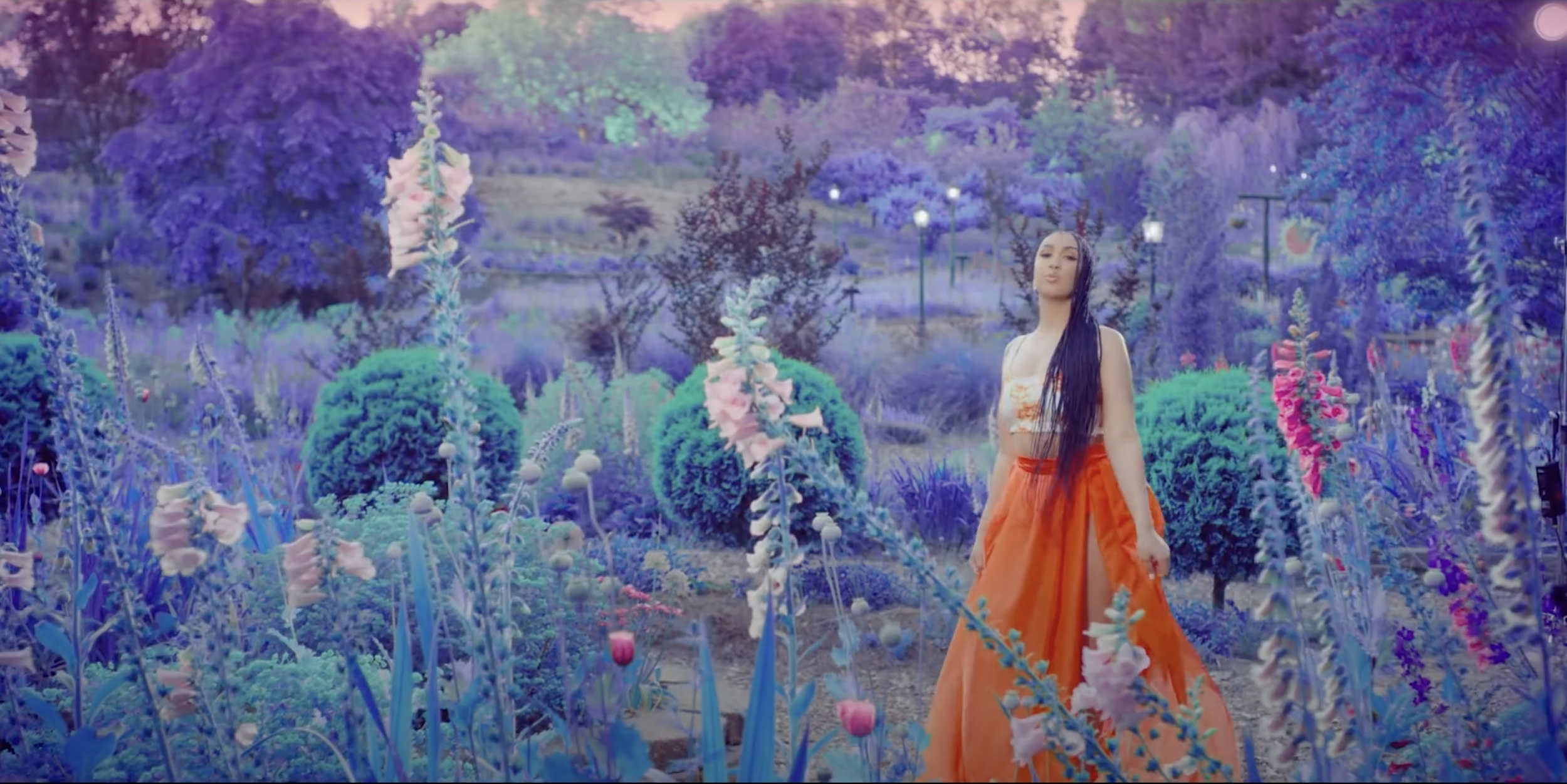 Queen Naija Butterfly 3.png