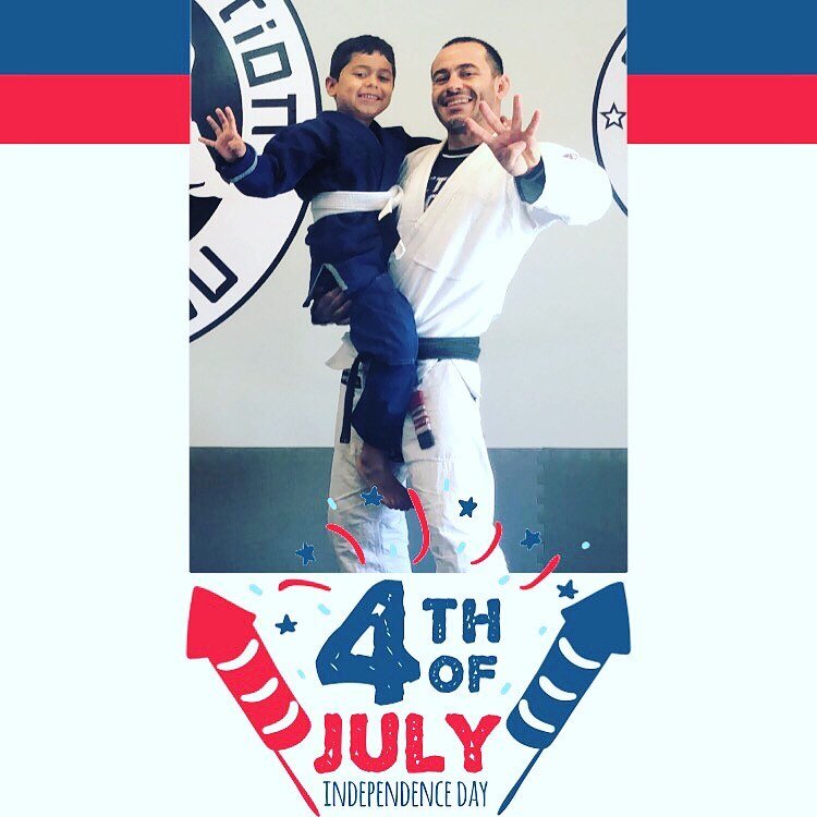 Happy Independence Day 🇺🇸!
BJJ Class on Monday 10:00am at Action Reaction Jiu-jitsu! @flaviokenup