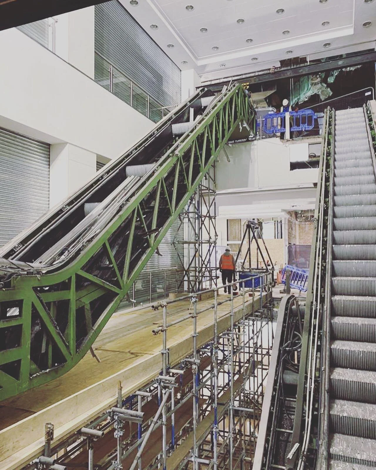 Escalator Removal process in Birmingham.</a>