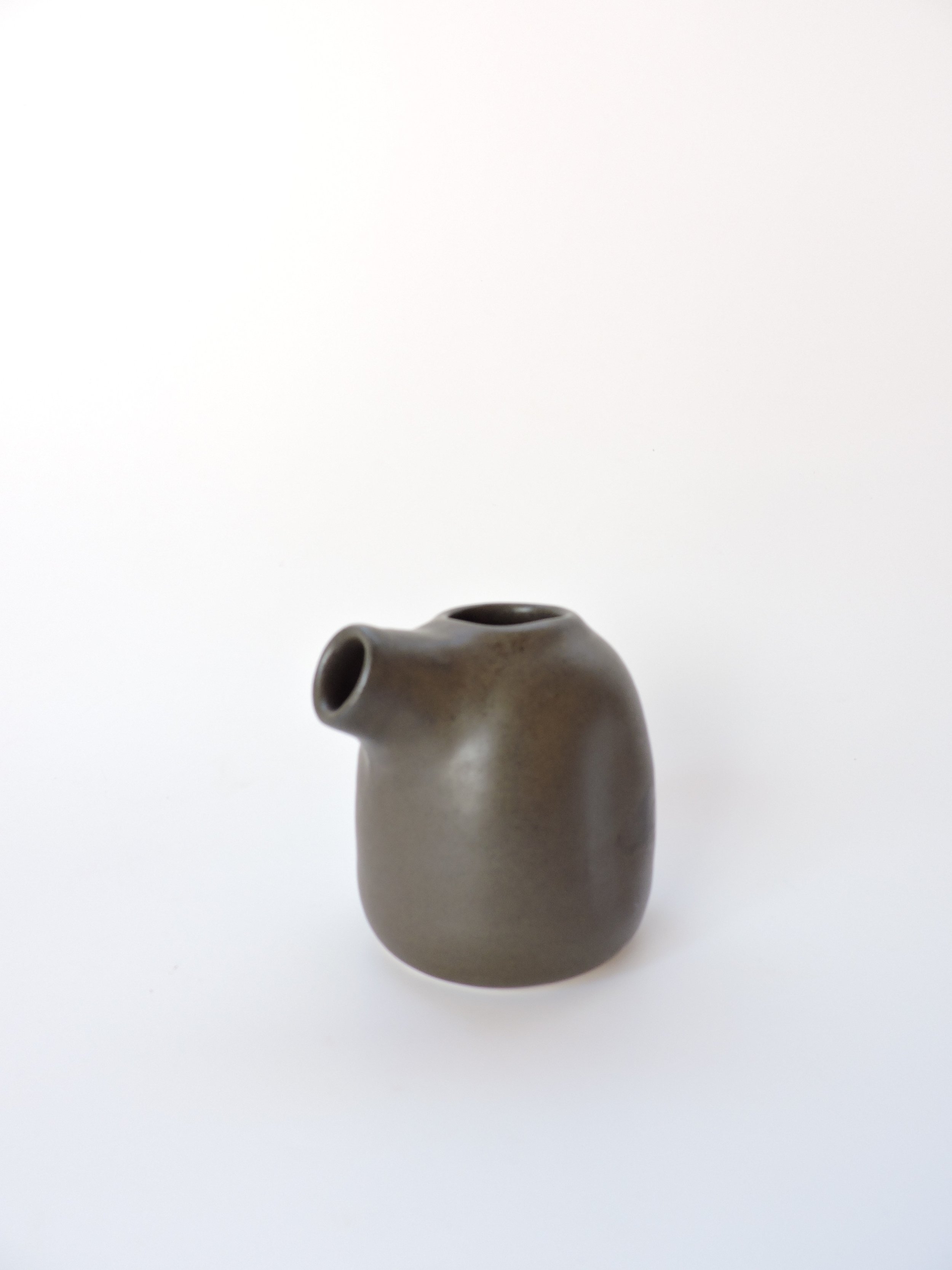 coffee bean sauce pourer.JPG