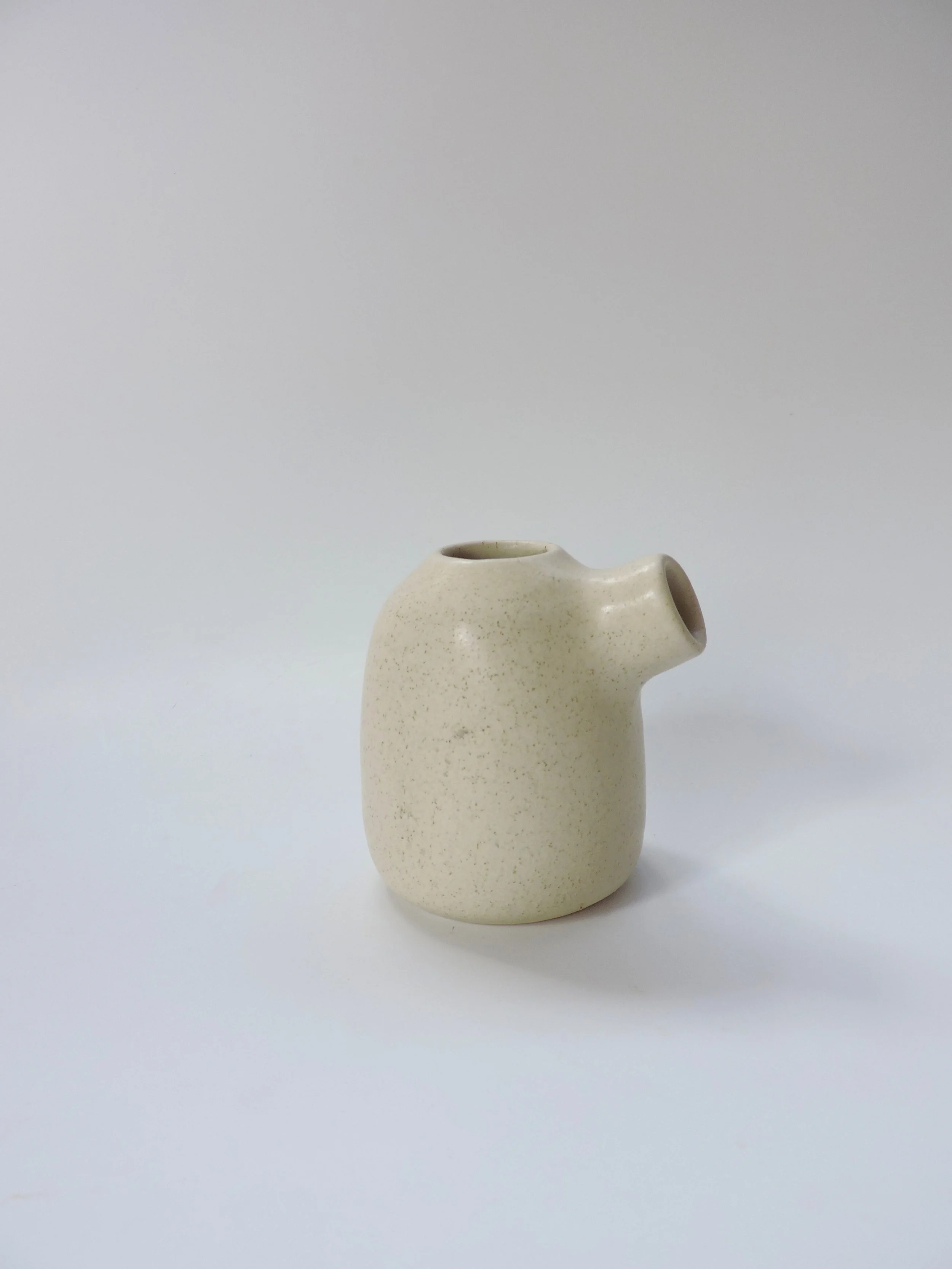 oat sauce pourer.JPG