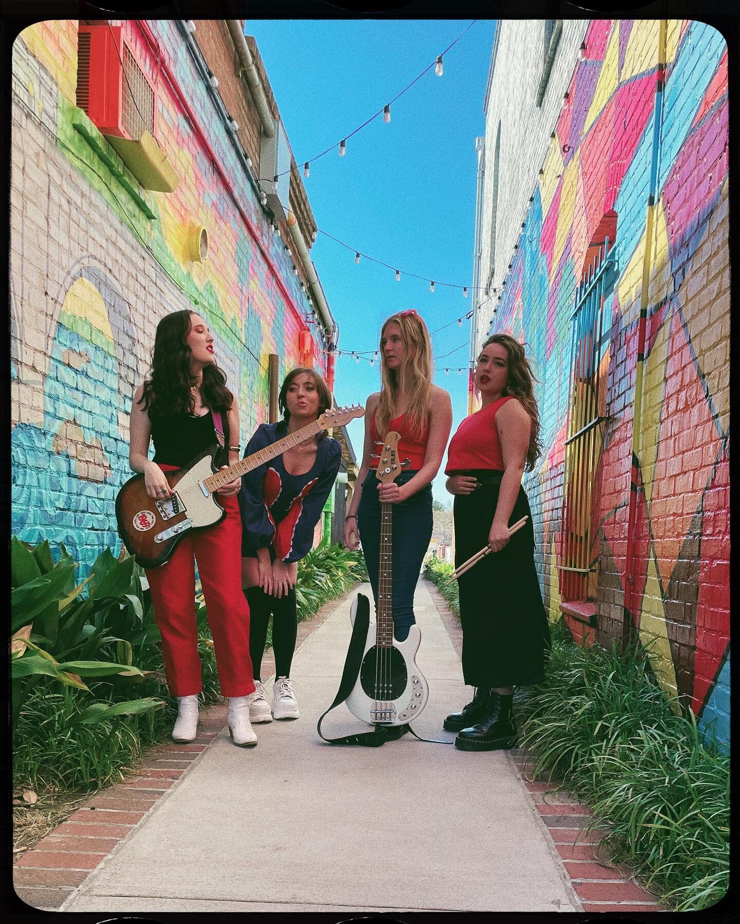 🦚CHARLOTTE!🦚
🕊NASHVILLE!🕊
❗️Swipe for deets &gt;&gt;&gt;
All of us ~goofy girlz~ are super excited to come play for our Charlotte friends on Friday May 20th at The Hobbyist with Sol Siesta! 🤗💫
Then, on Saturday June 11th we&rsquo;ll be taking a