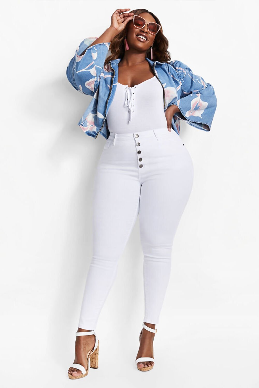 Plus-Size-White-Button-Front-Skinny-Jeans.jpeg