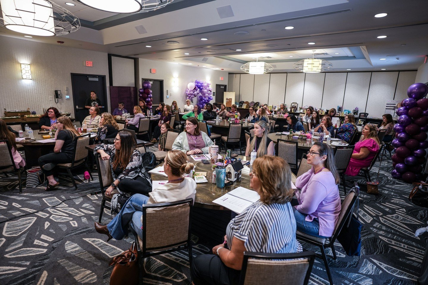 💛 Now booking speaking engagements into Summer 2025! DM to inquire 🤩 
*****
𝙒𝙝𝙮 𝙗𝙤𝙤𝙠 𝙢𝙚 𝙖𝙨 𝙖 𝙨𝙥𝙚𝙖𝙠𝙚𝙧 𝙖𝙩 𝙮𝙤𝙪𝙧 𝙚𝙫𝙚𝙣𝙩?
Did you know: Learning about the Pelvic Floor can be 𝗳𝘂𝗻, 𝗶𝗻𝘁𝗲𝗿𝗲𝘀𝘁𝗶𝗻𝗴, 𝗲𝗱𝘂𝗰𝗮𝘁𝗶𝗼?
