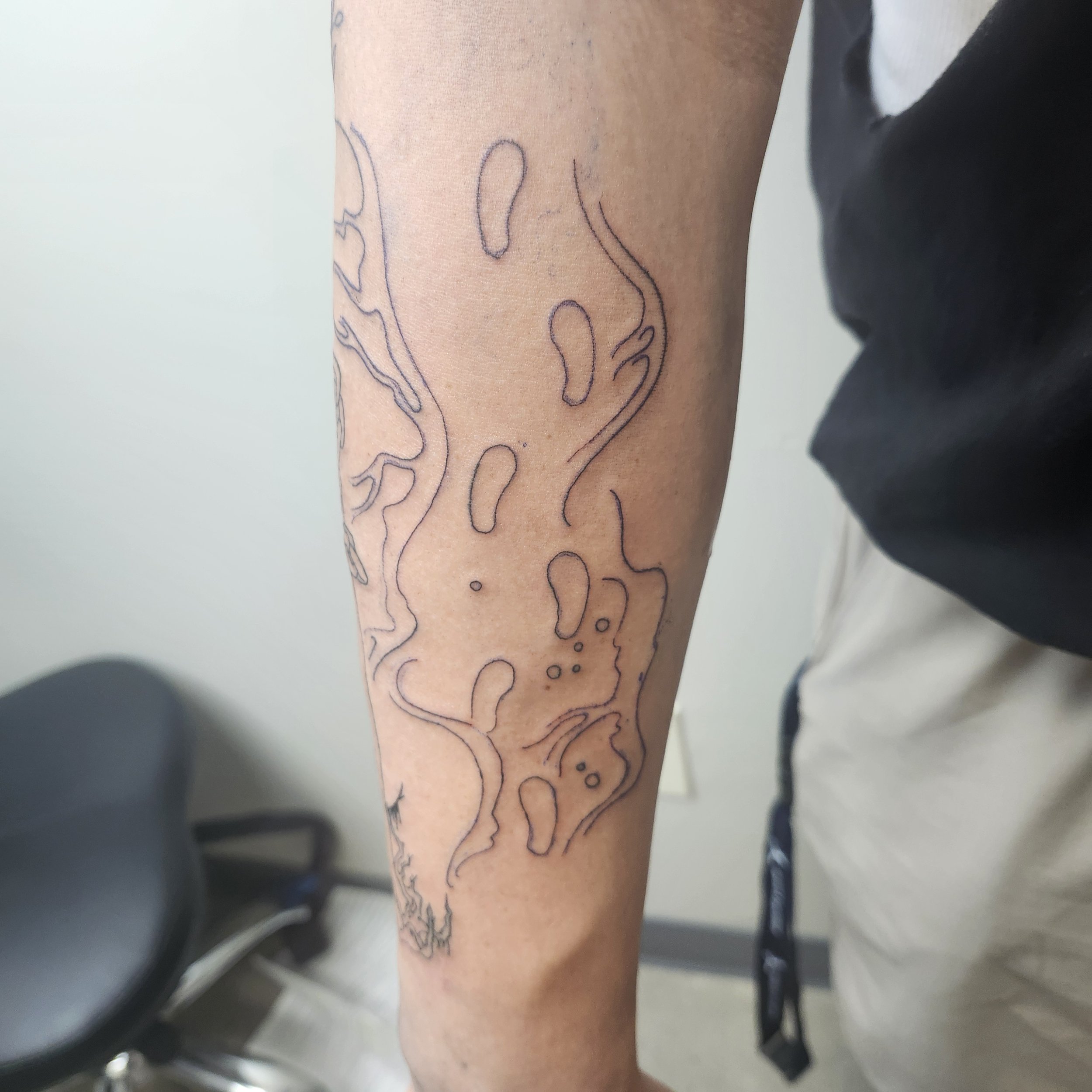 AT jacob sleeve right arm pic 5.jpg