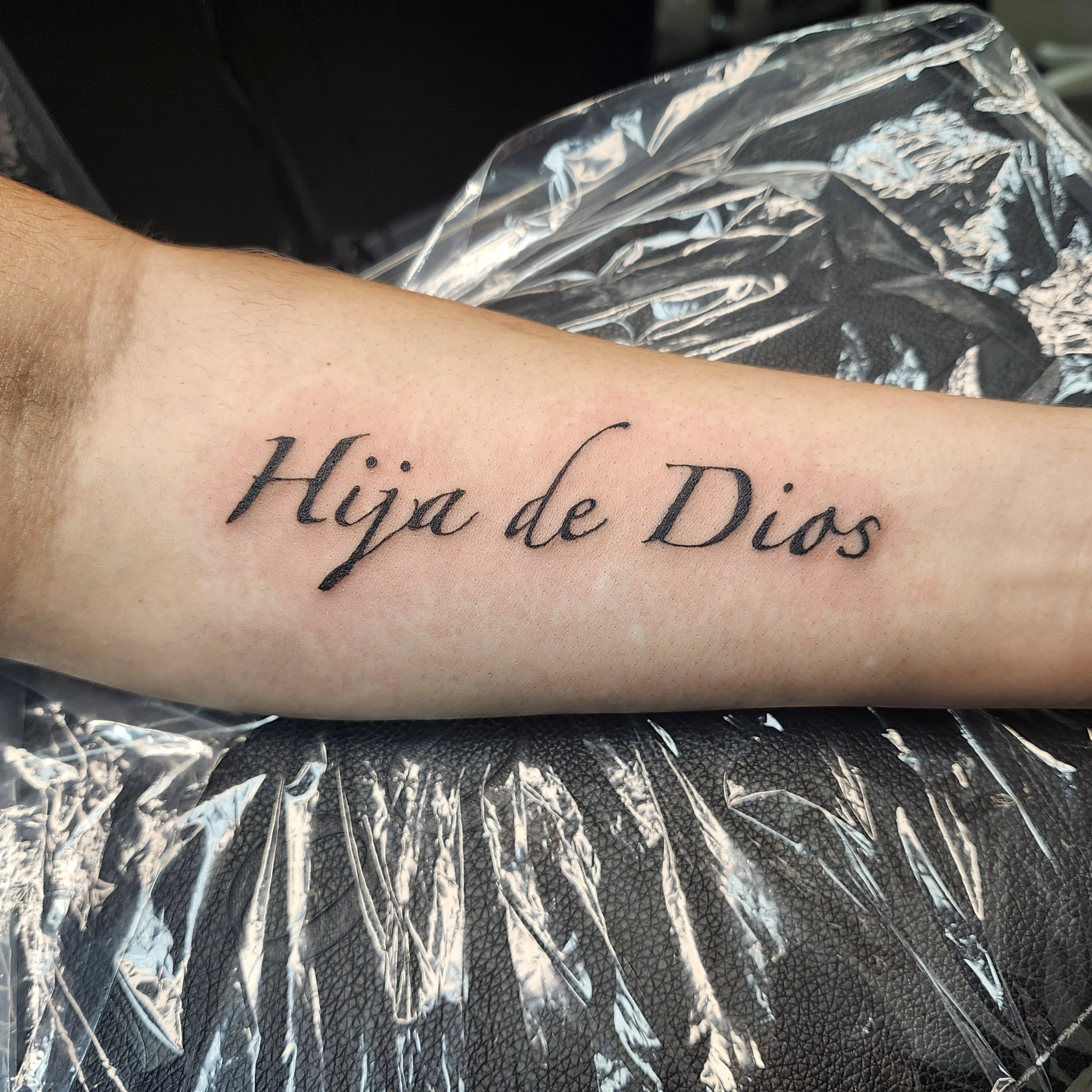 AT Ivana left arm script.jpg