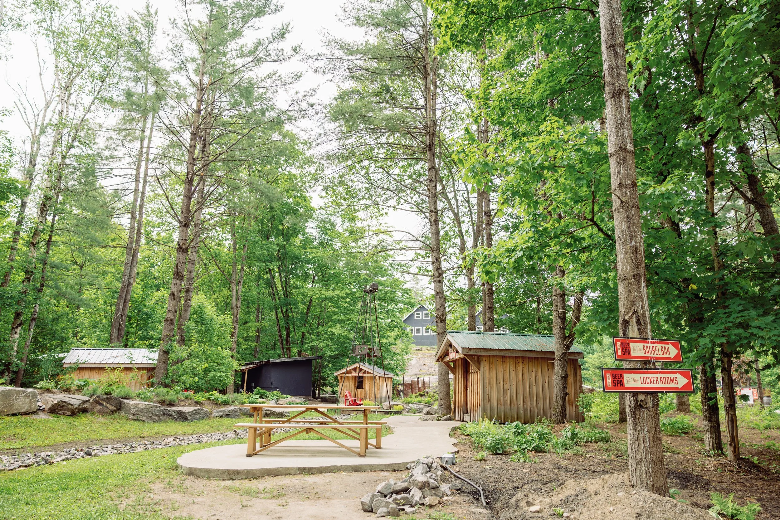 CastleAvenuePhotography.2024.MuskokaBeerSpa-16.jpg