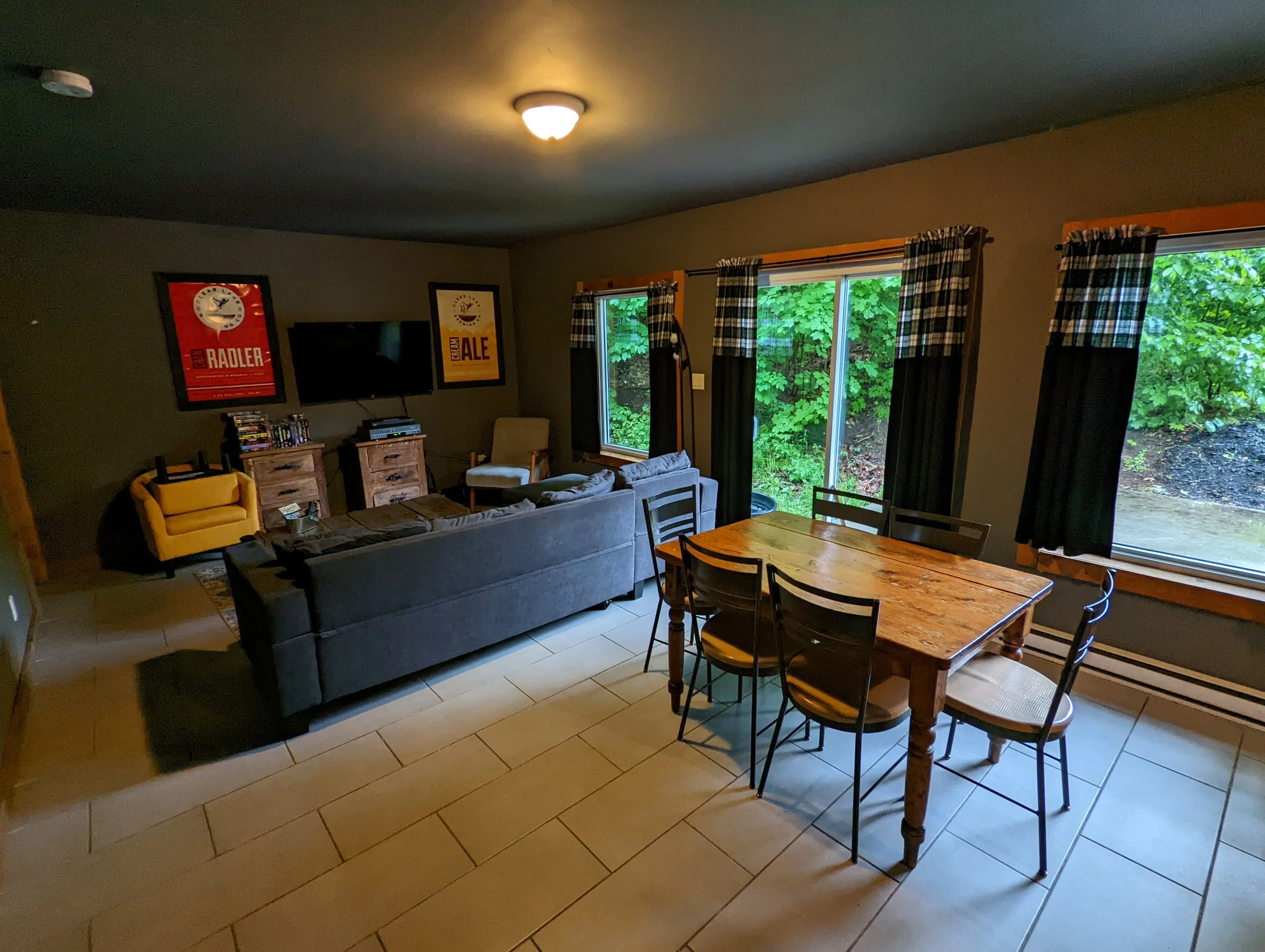 Cabin 4.jpg