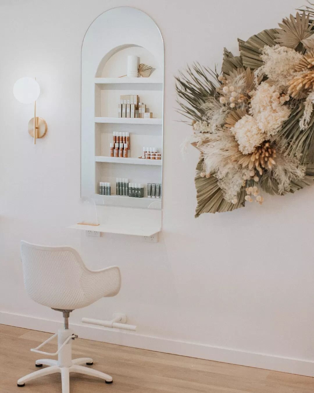 Spring🌻 It's a time of growth, not regrowth.
​ 
​​Book your appointment with us today via the link in bio, or by emailing or calling us. 
​
​From 11th October, the salon will be open Tuesday - Saturday every week but get in quick to avoid missing ou