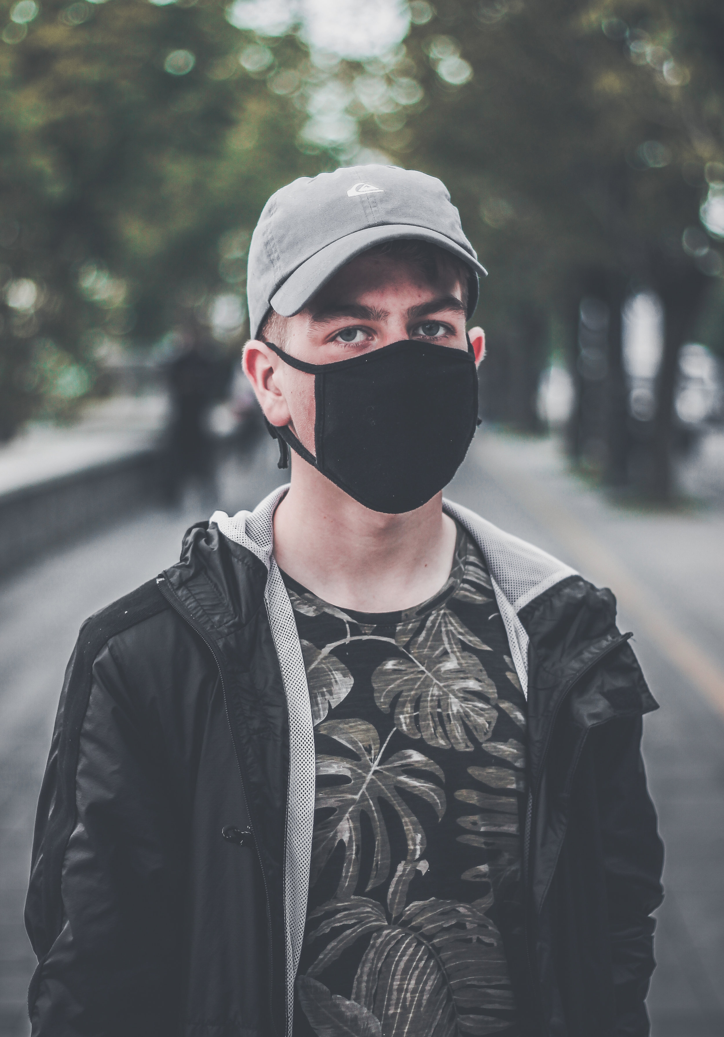Episode 12: The great MAGA mask war. When selfishness joined forces with stupidity.