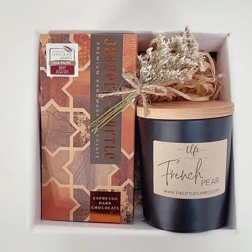 Eight Stems Florist - Sweet box.jpg