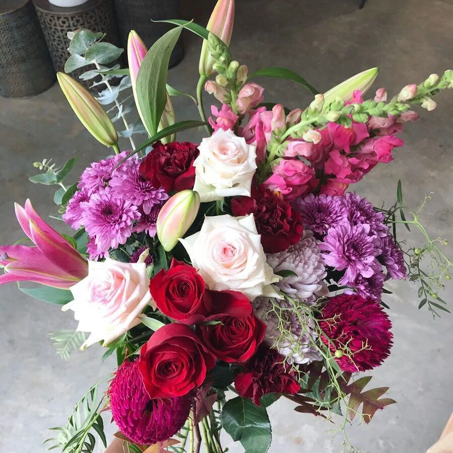 Eight Stems Florist - V Day Mix.JPG